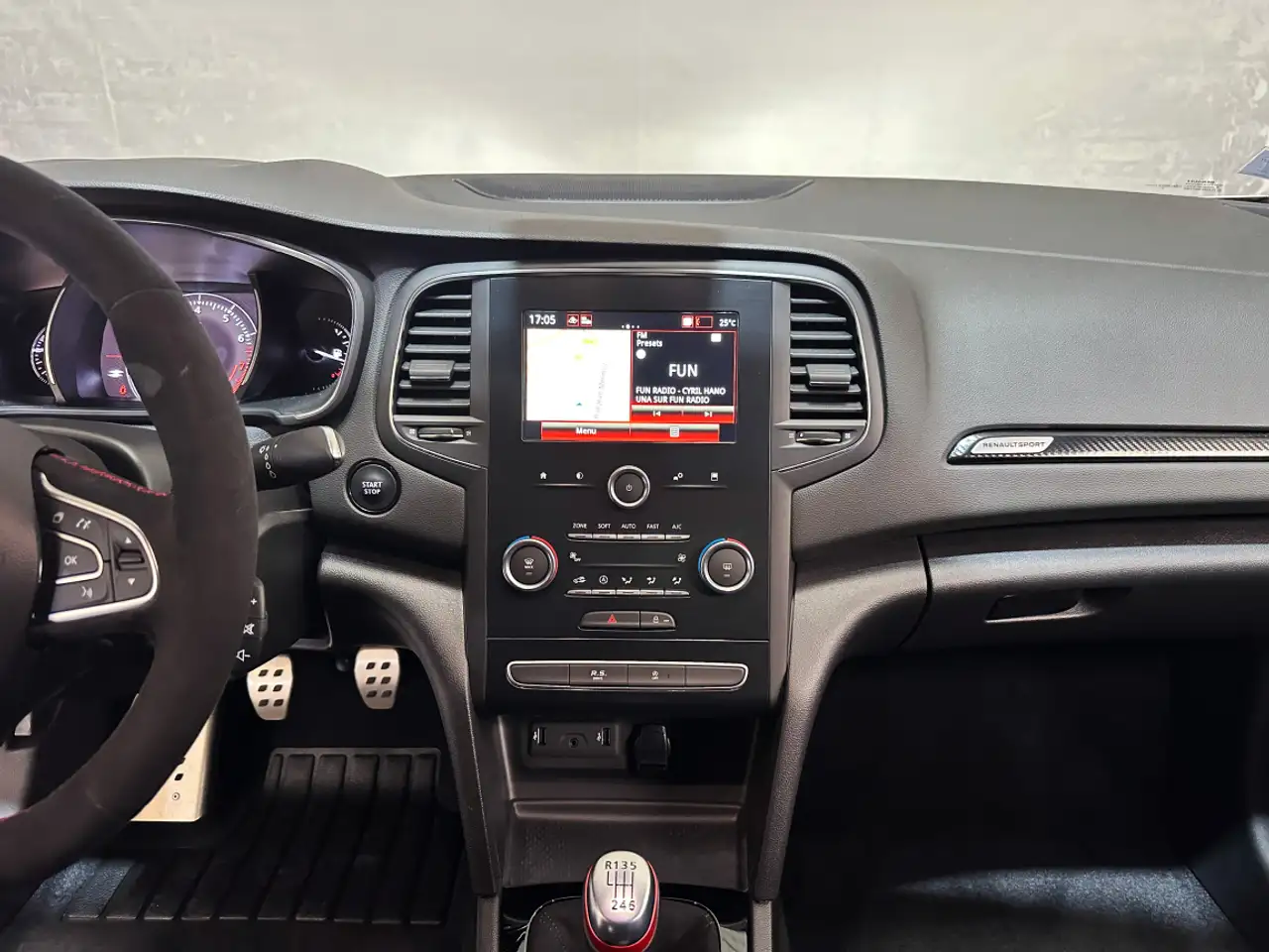 Renault Megane R.S. — photo 5