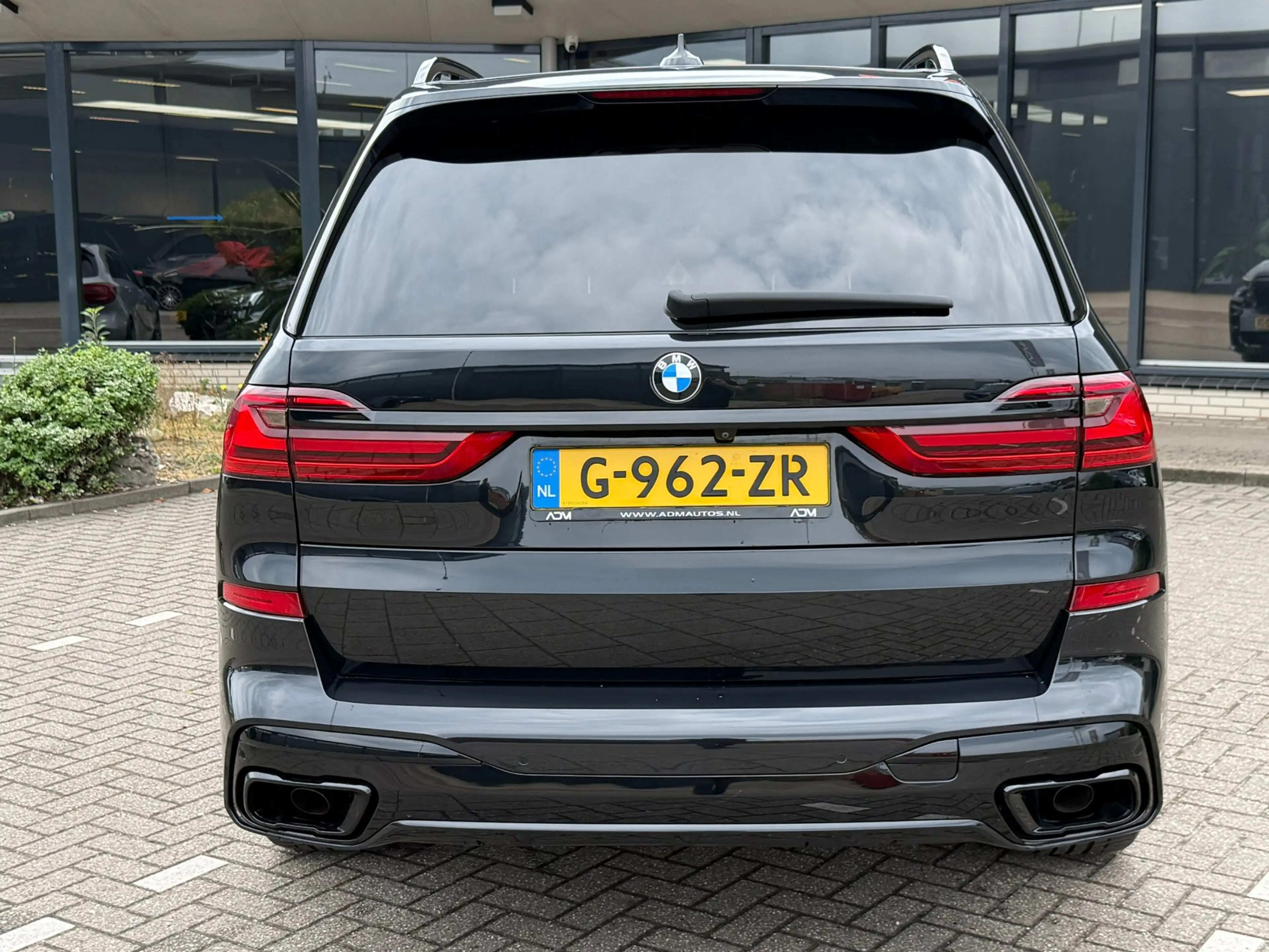 BMW X7 XDrive40i High Executive M-Pakket — photo 16