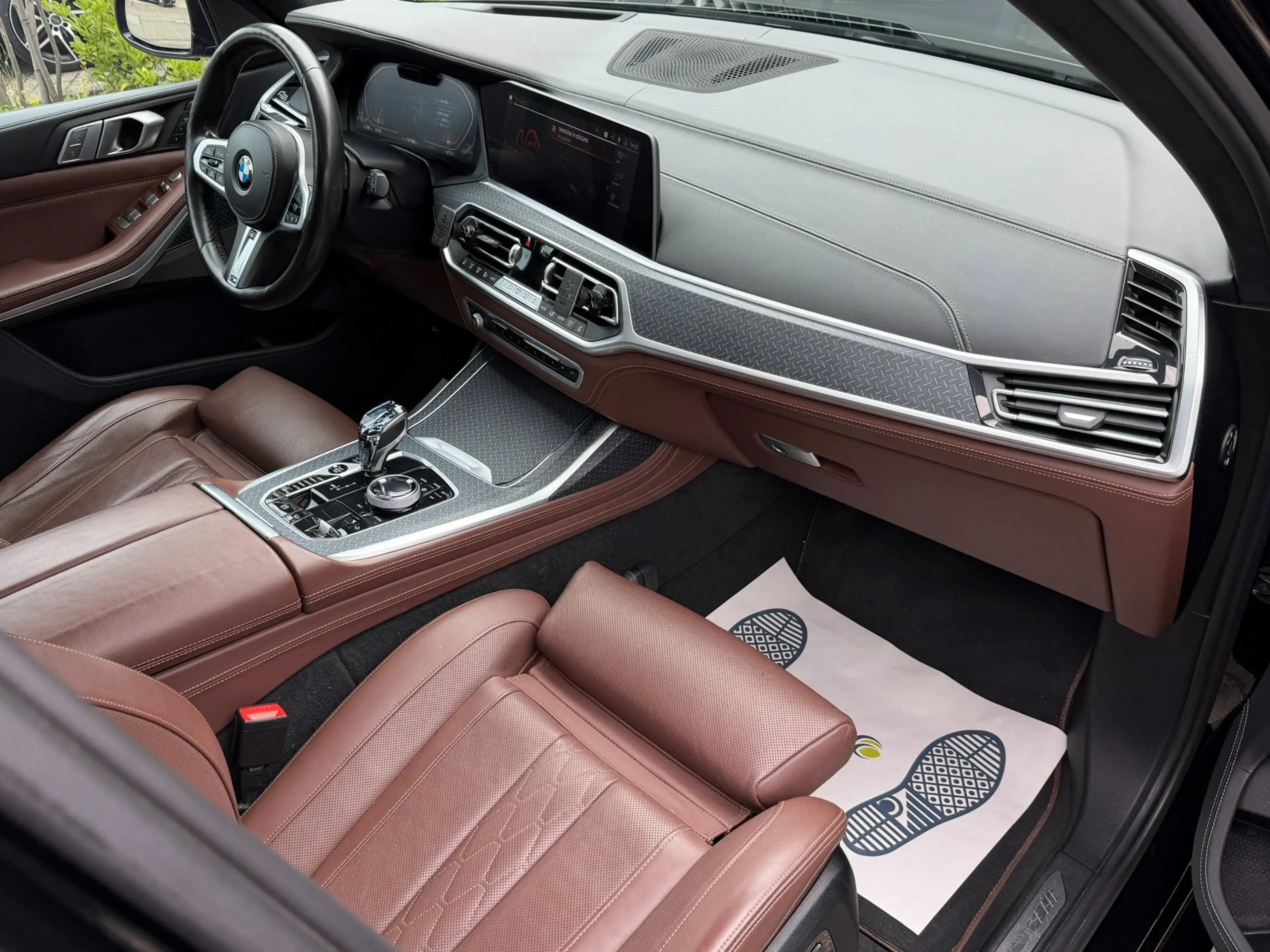 BMW X7 XDrive40i High Executive M-Pakket — photo 18