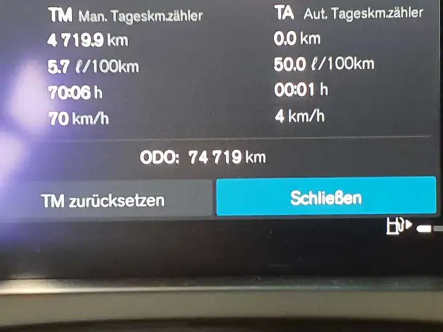 Volvo V60 view 14