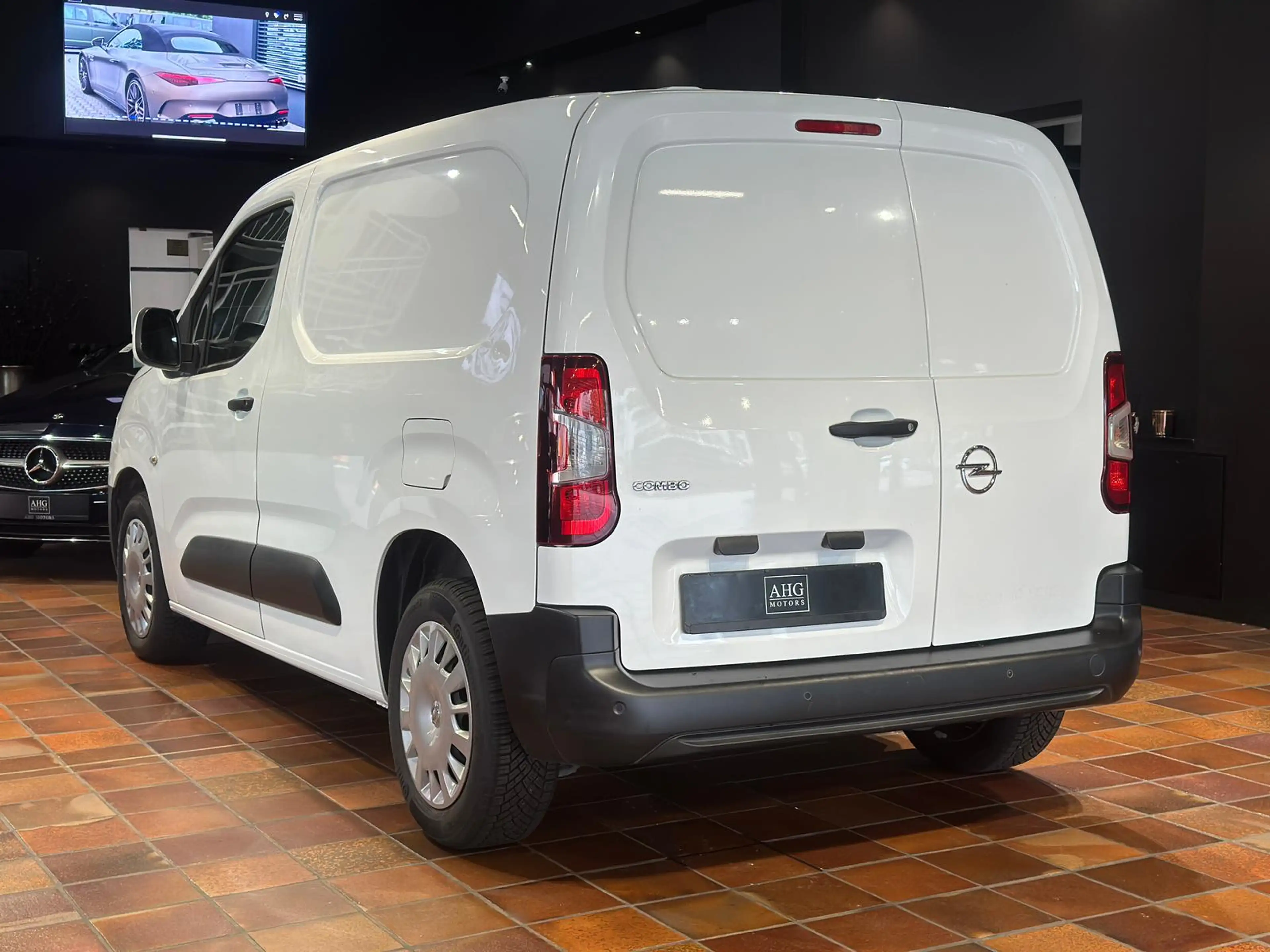 Opel Combo CARGO 1.5 D EDITION TEMPO NAVI SITZHZG PDC — photo 9
