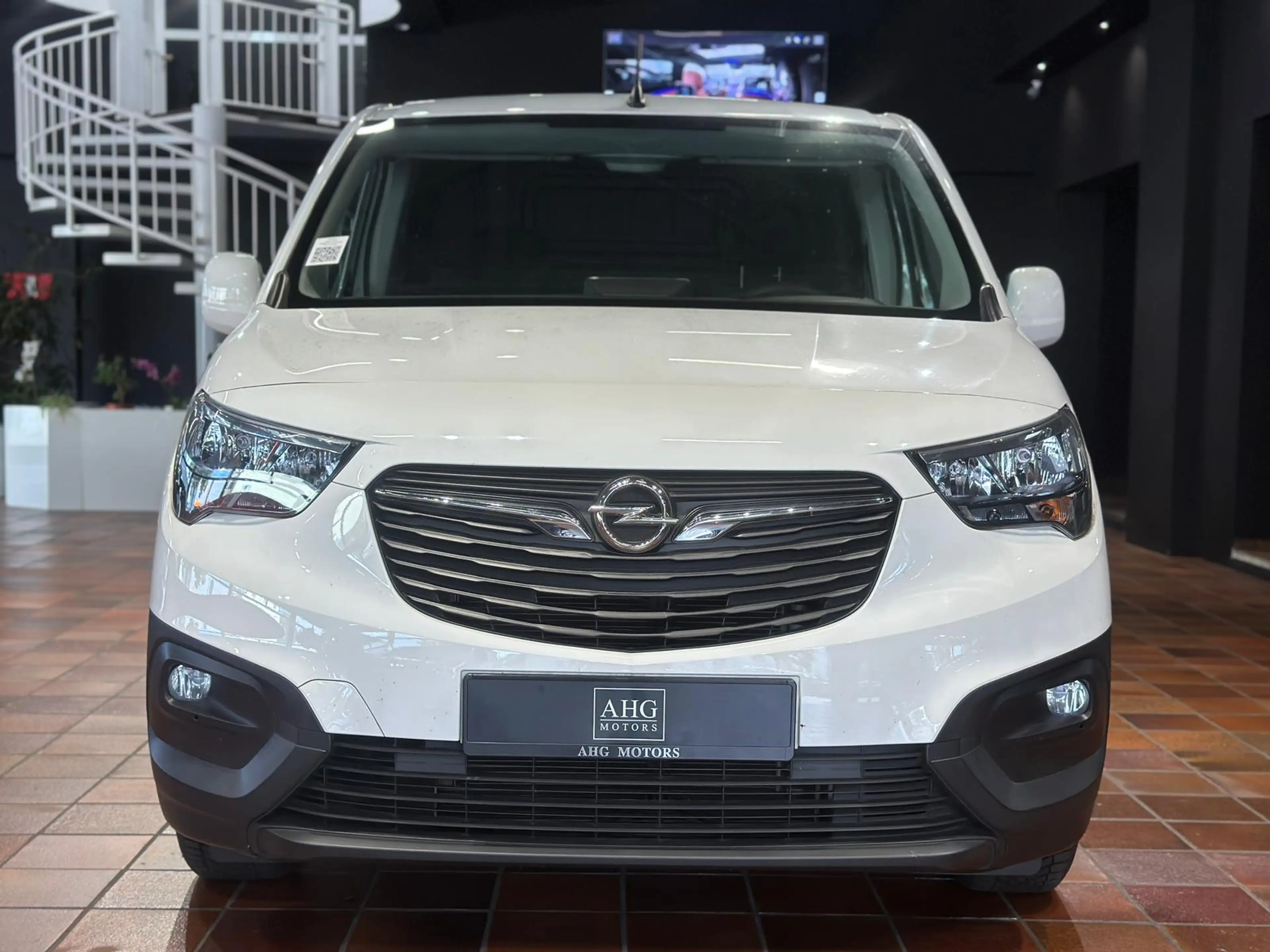 Opel Combo CARGO 1.5 D EDITION TEMPO NAVI SITZHZG PDC — photo 2