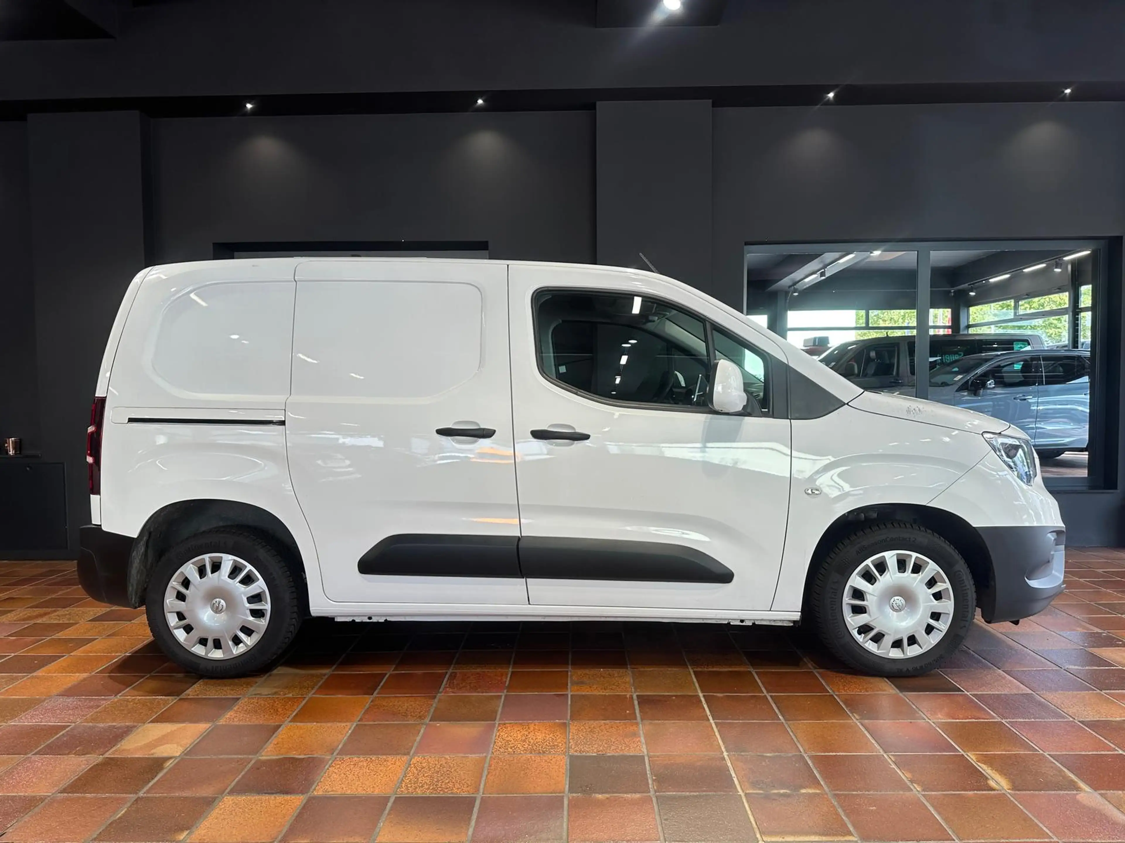 Opel Combo CARGO 1.5 D EDITION TEMPO NAVI SITZHZG PDC — photo 5