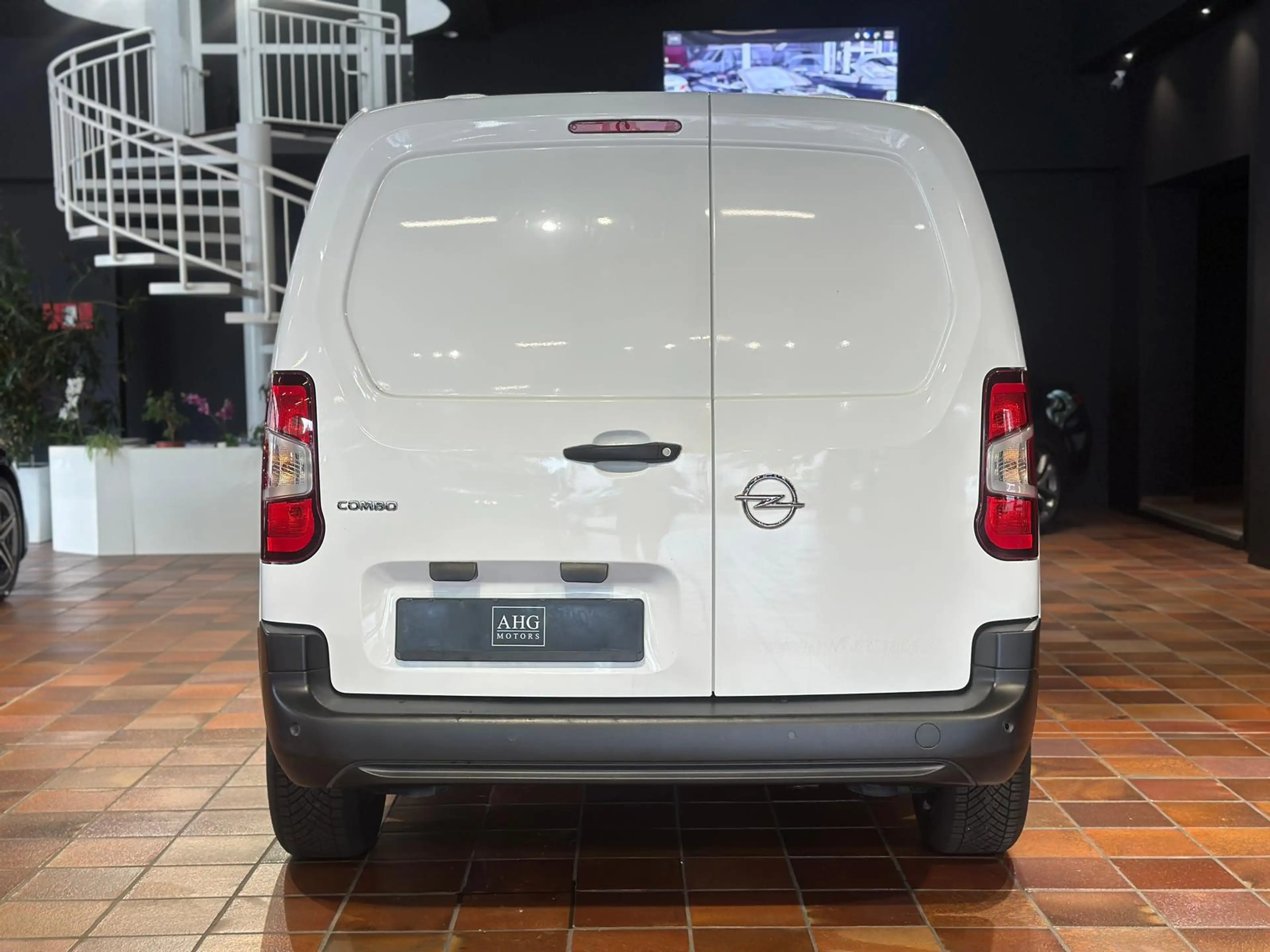 Opel Combo CARGO 1.5 D EDITION TEMPO NAVI SITZHZG PDC — photo 10