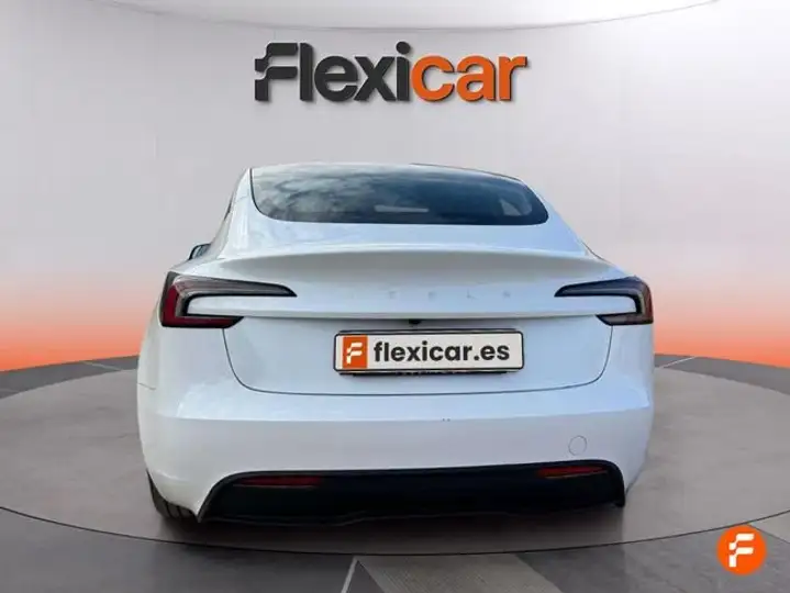 Tesla Model 3 2023, foto 7