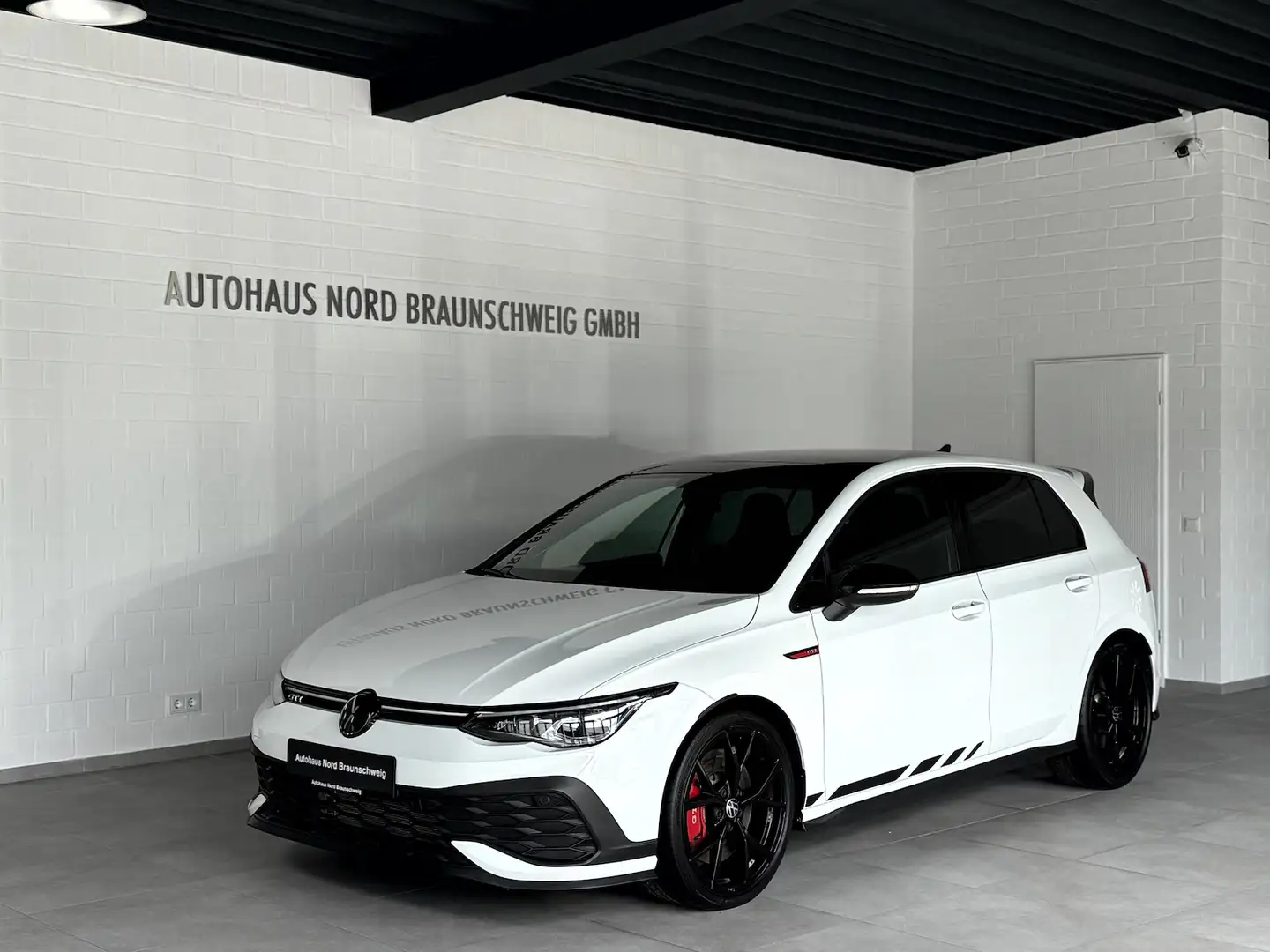 Volkswagen Golf GTI Clubsport 2.0TSI*BlackStyle*Pano*H&K*IQ Weiß - 1