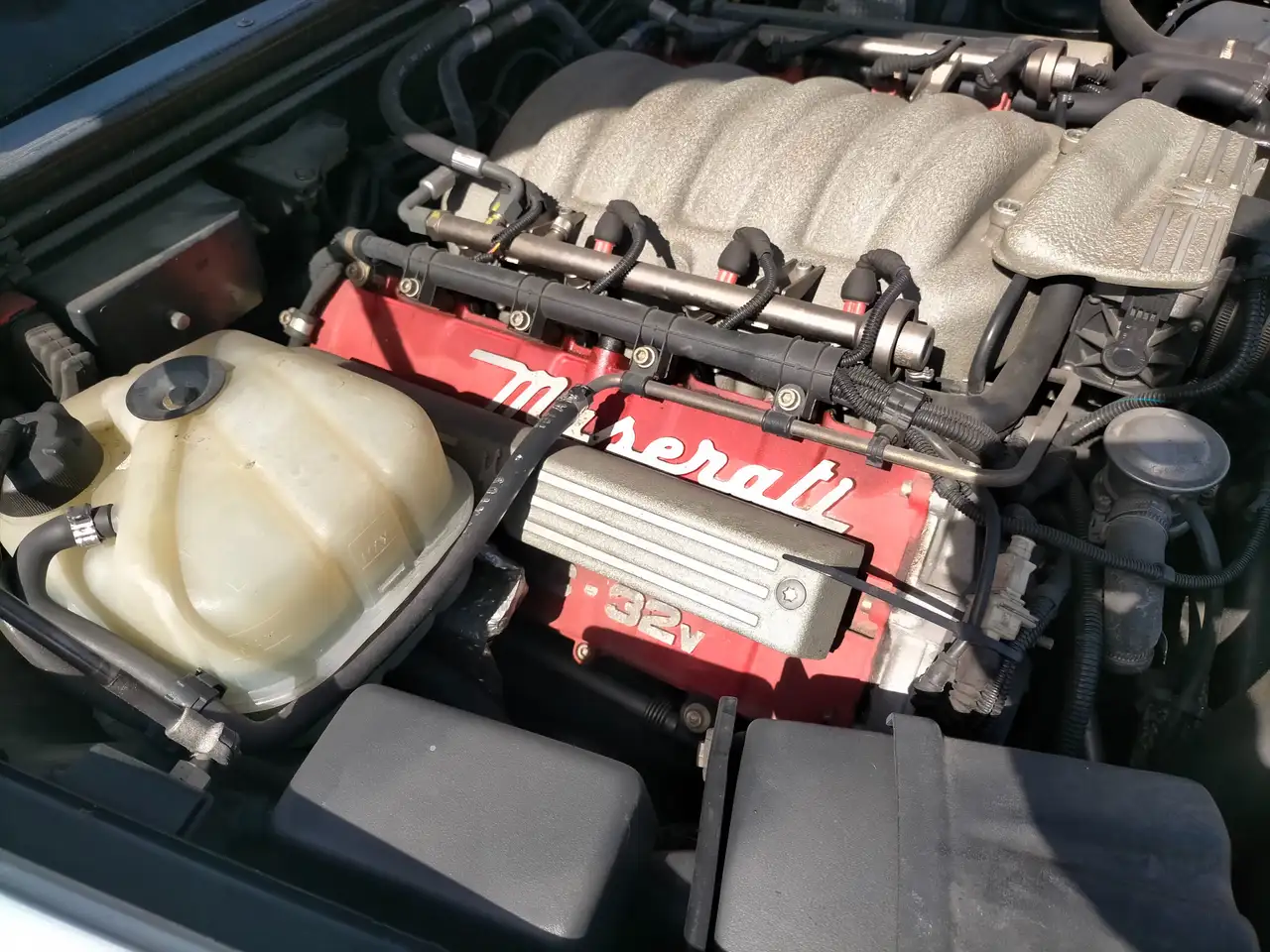Maserati Coupe 3.2 GT, foto 9