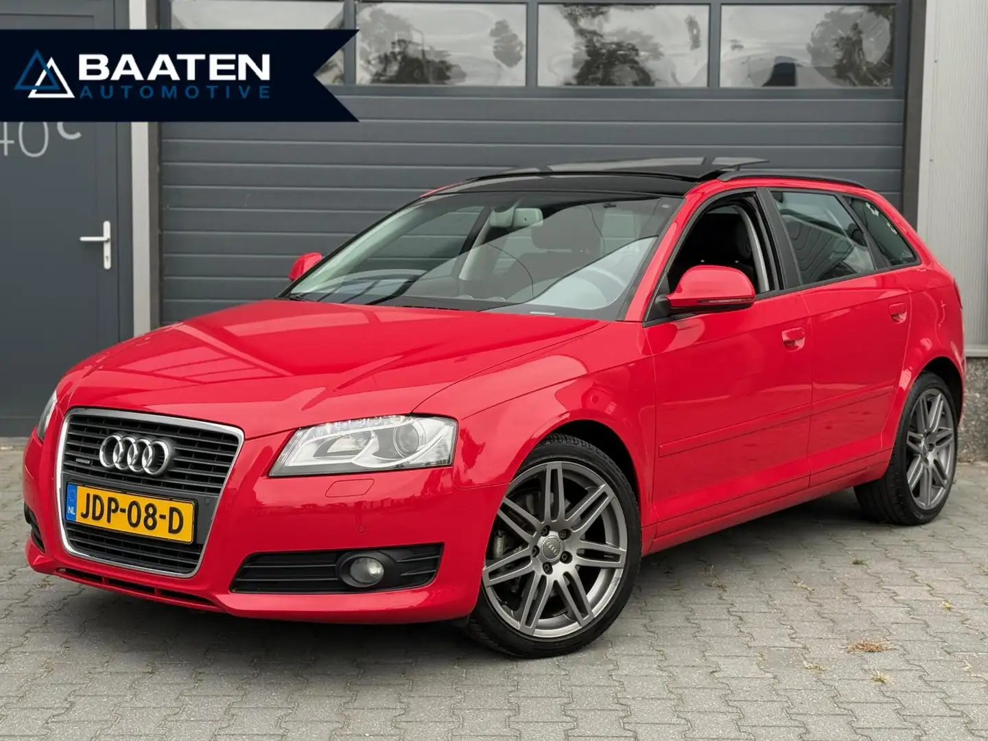 Audi A3 Sportback 2.0 TFSI 200 PK quattro|S-tronic|Pano|1e Rouge - 1