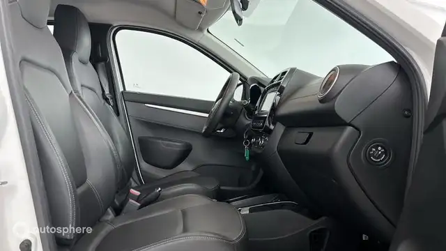 Dacia Spring view 15