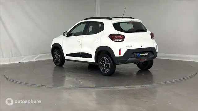 Dacia Spring view 8