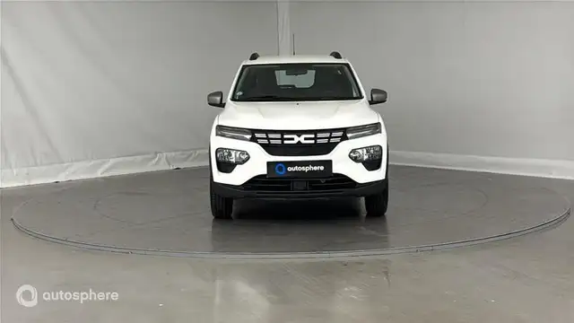 Dacia Spring view 2