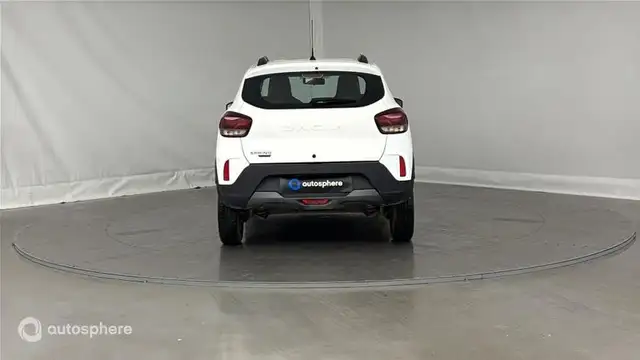 Dacia Spring view 6