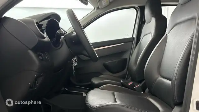 Dacia Spring view 12