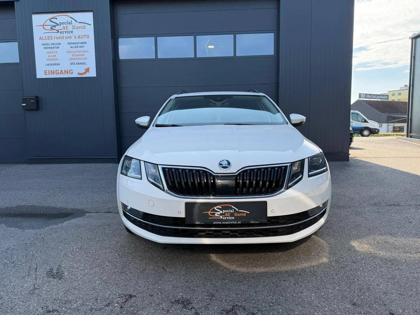 Skoda Octavia Style Limited TDI 4x4 Weiß - 2