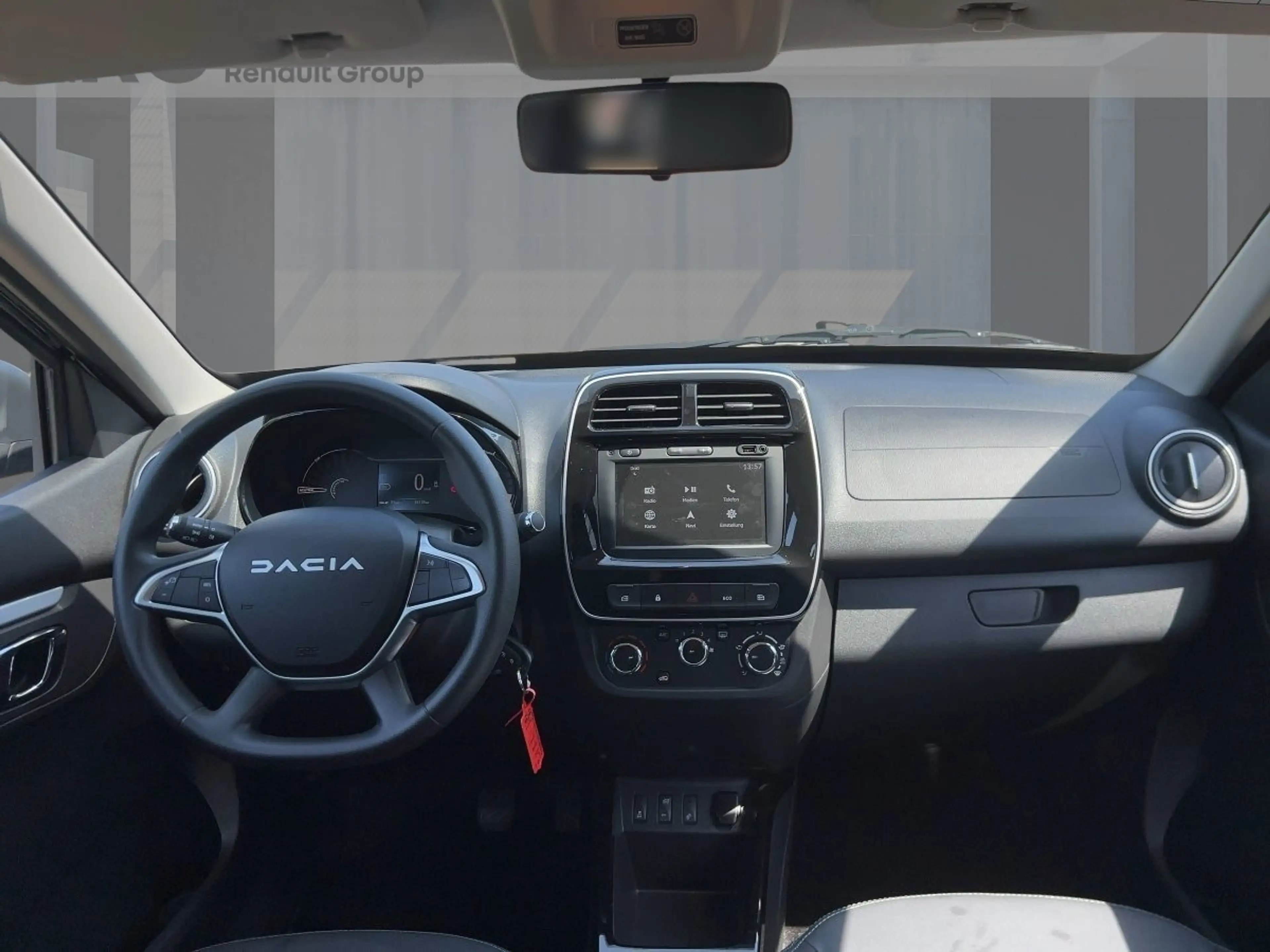 Dacia Spring Essential 45 CCS — photo 10
