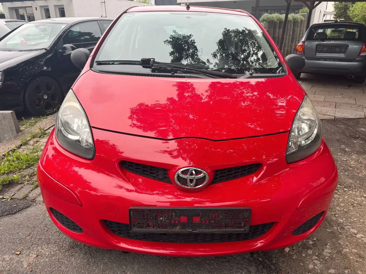 Toyota Aygo AYGO Basis,TÜV NEU Rouge - 2