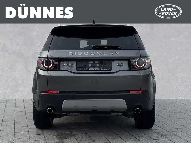 Land Rover Discovery Sport view 7