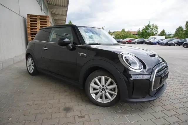 MINI Cooper SE Mini Cooper SE Navi Kamera SHZ ACC 1.Hd mtl.149.-