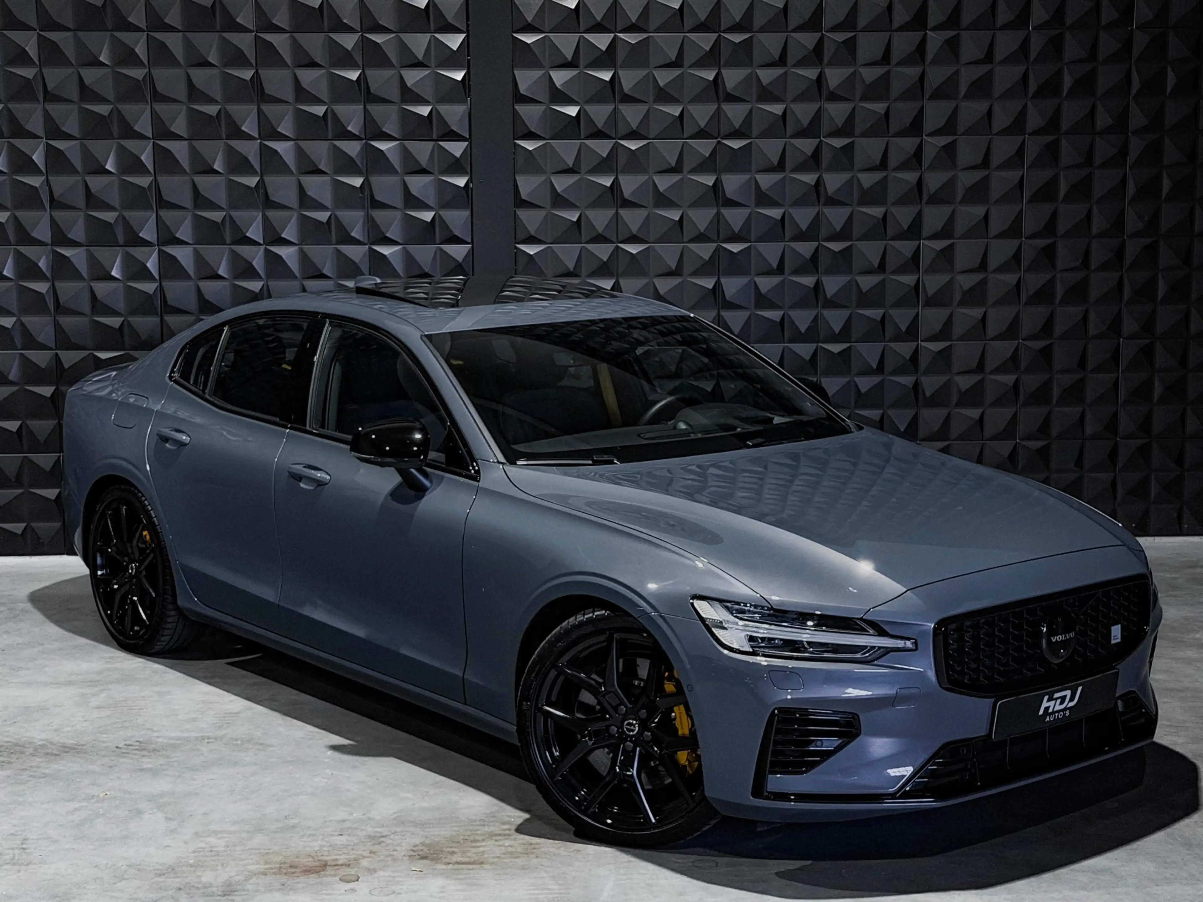 Volvo S60 2.0 T8 AWD Polestar | Pano | 20"| B&W | HUD | Bli — photo 42