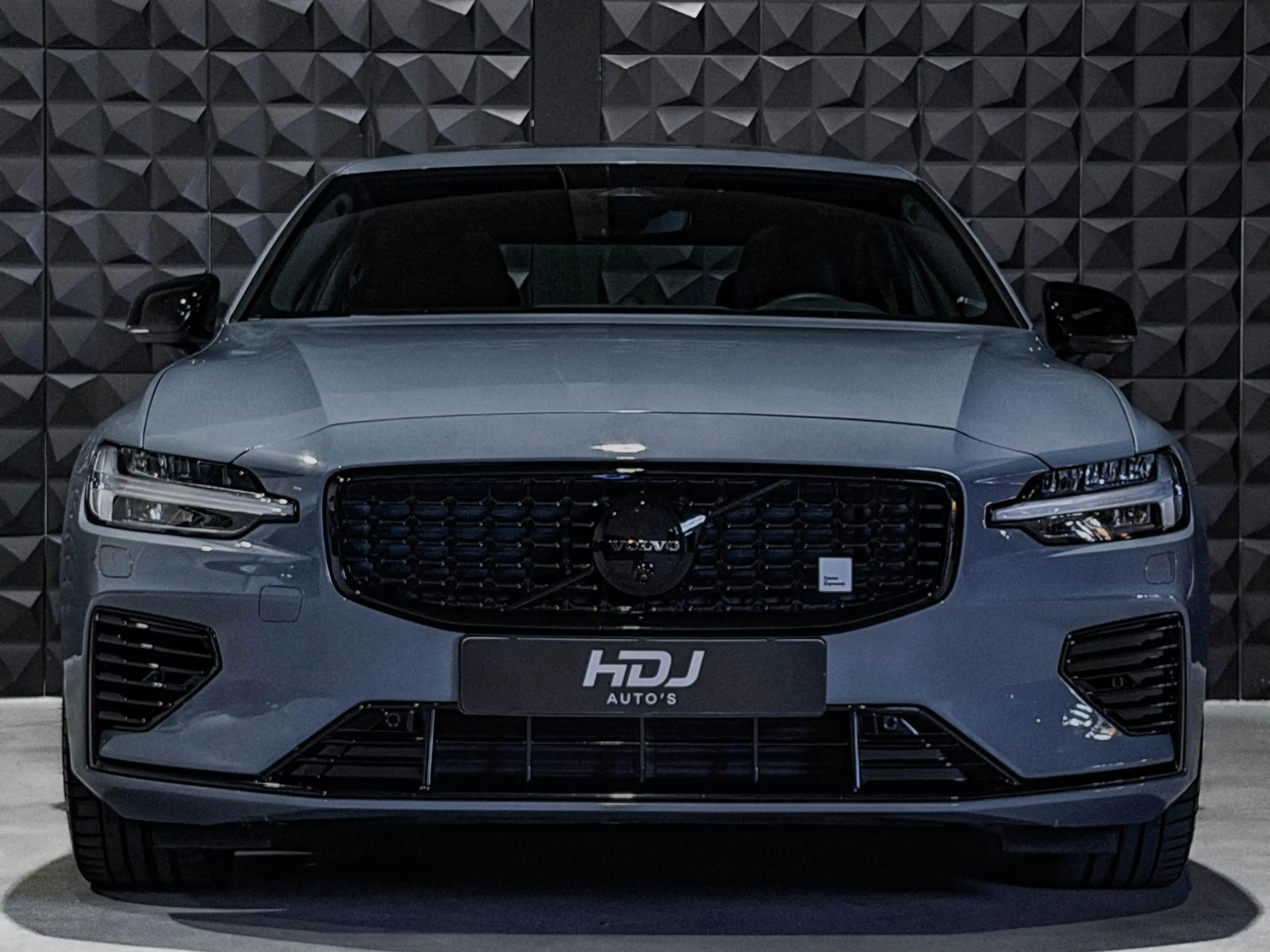 Volvo S60 2.0 T8 AWD Polestar | Pano | 20"| B&W | HUD | Bli — photo 3
