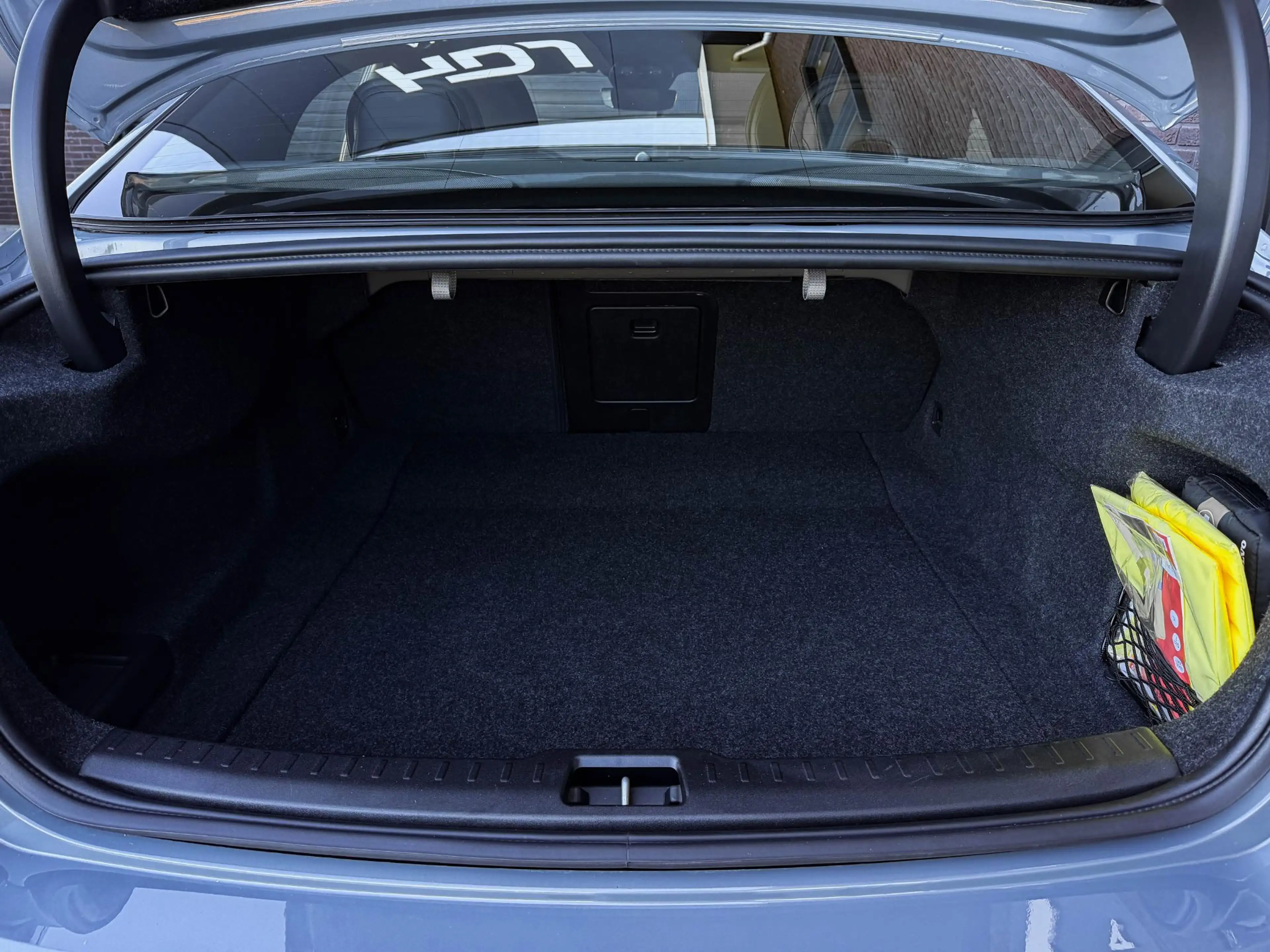 Volvo S60 2.0 T8 AWD Polestar | Pano | 20"| B&W | HUD | Bli — photo 41