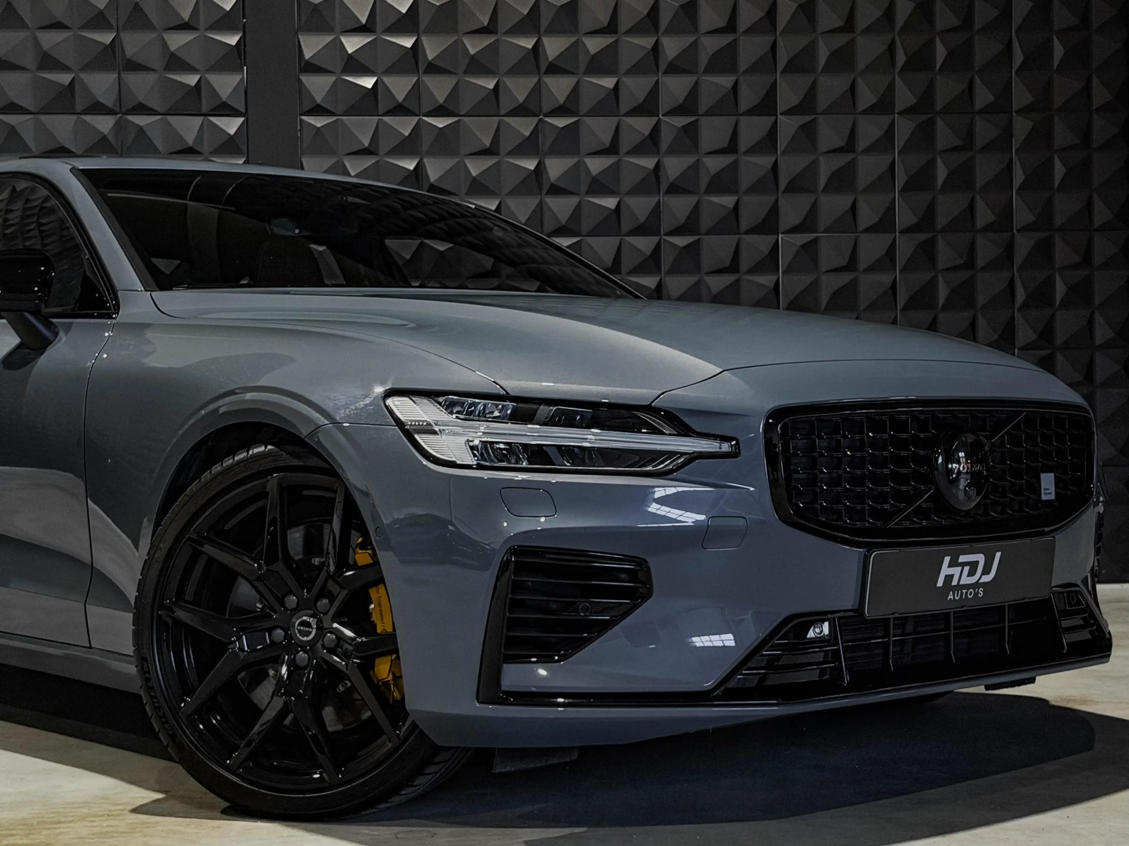 Volvo S60 2.0 T8 AWD Polestar | Pano | 20"| B&W | HUD | Bli — photo 7