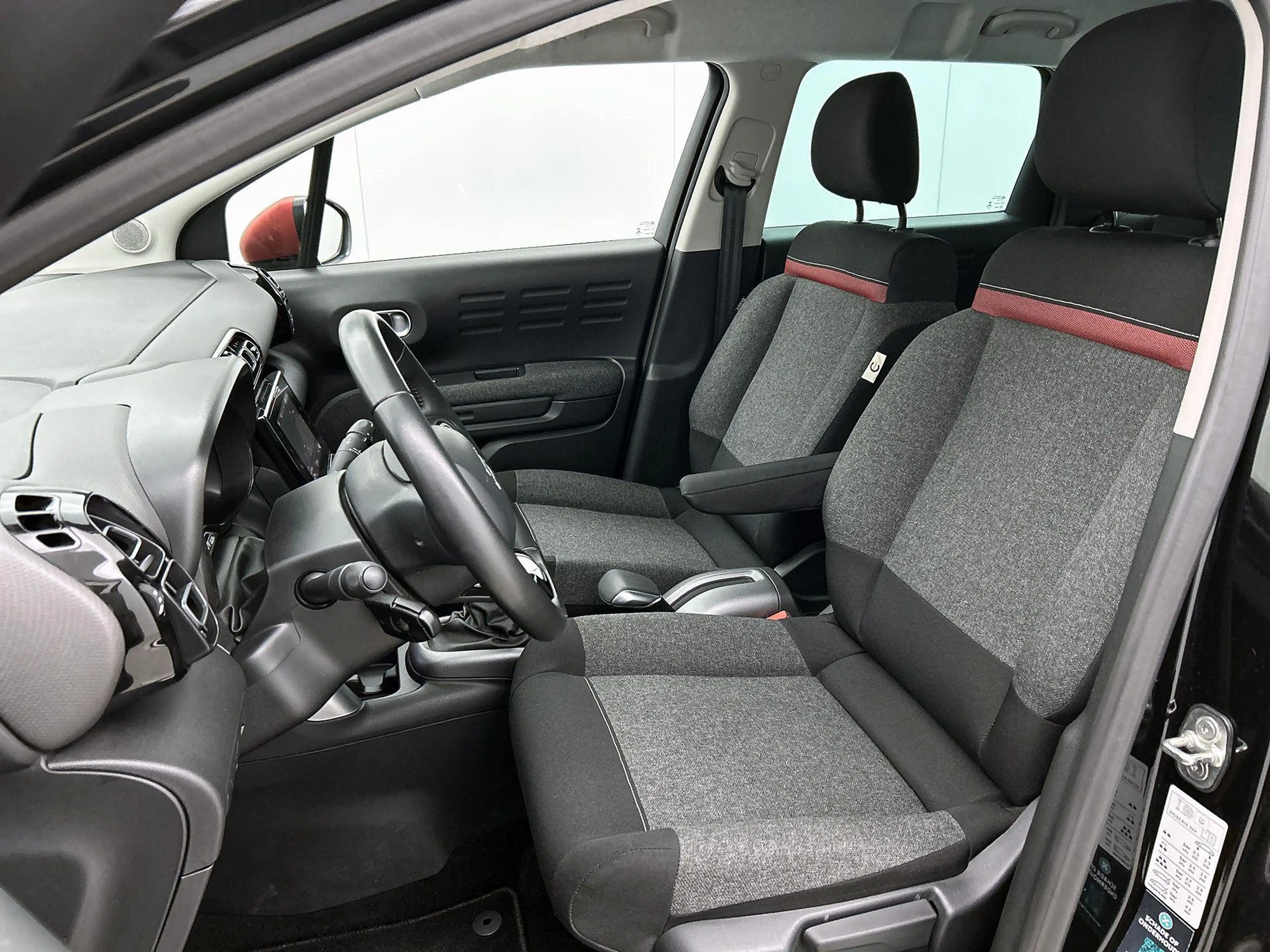 Citroen C3 Aircross 1.2 C-Series | 1ste Eigenaar | Navigatie | Parkeer — photo 8