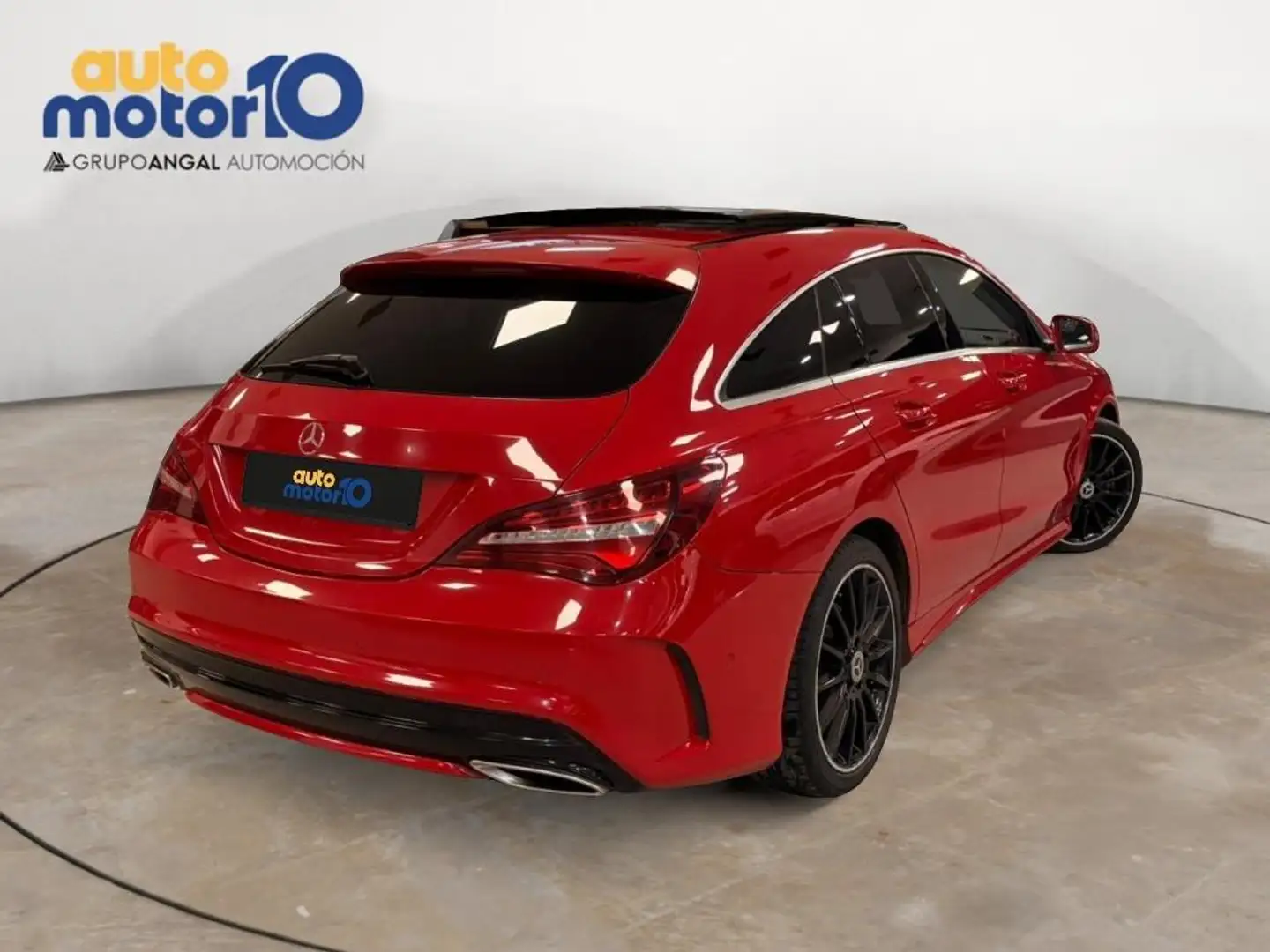 Mercedes-Benz CLA 220 Shooting Brake 220d 8G-DCT - 2
