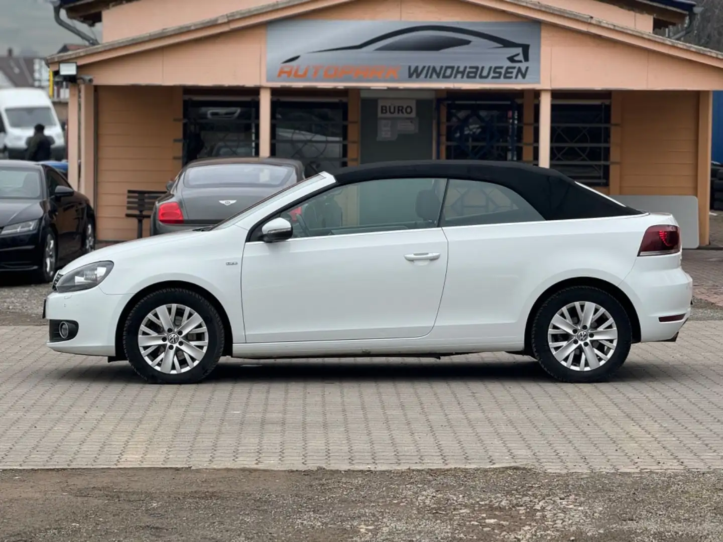 Volkswagen Golf 6 /1.2 TSI LIFE Cabriolet * 1 HAND *103 TKM Weiß - 2