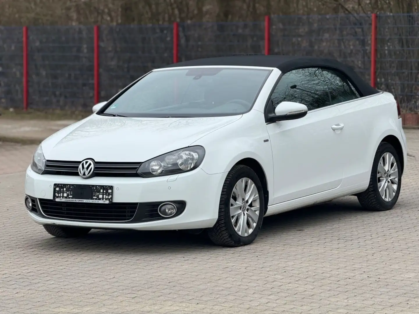 Volkswagen Golf 6 /1.2 TSI LIFE Cabriolet * 1 HAND *103 TKM Bianco - 1