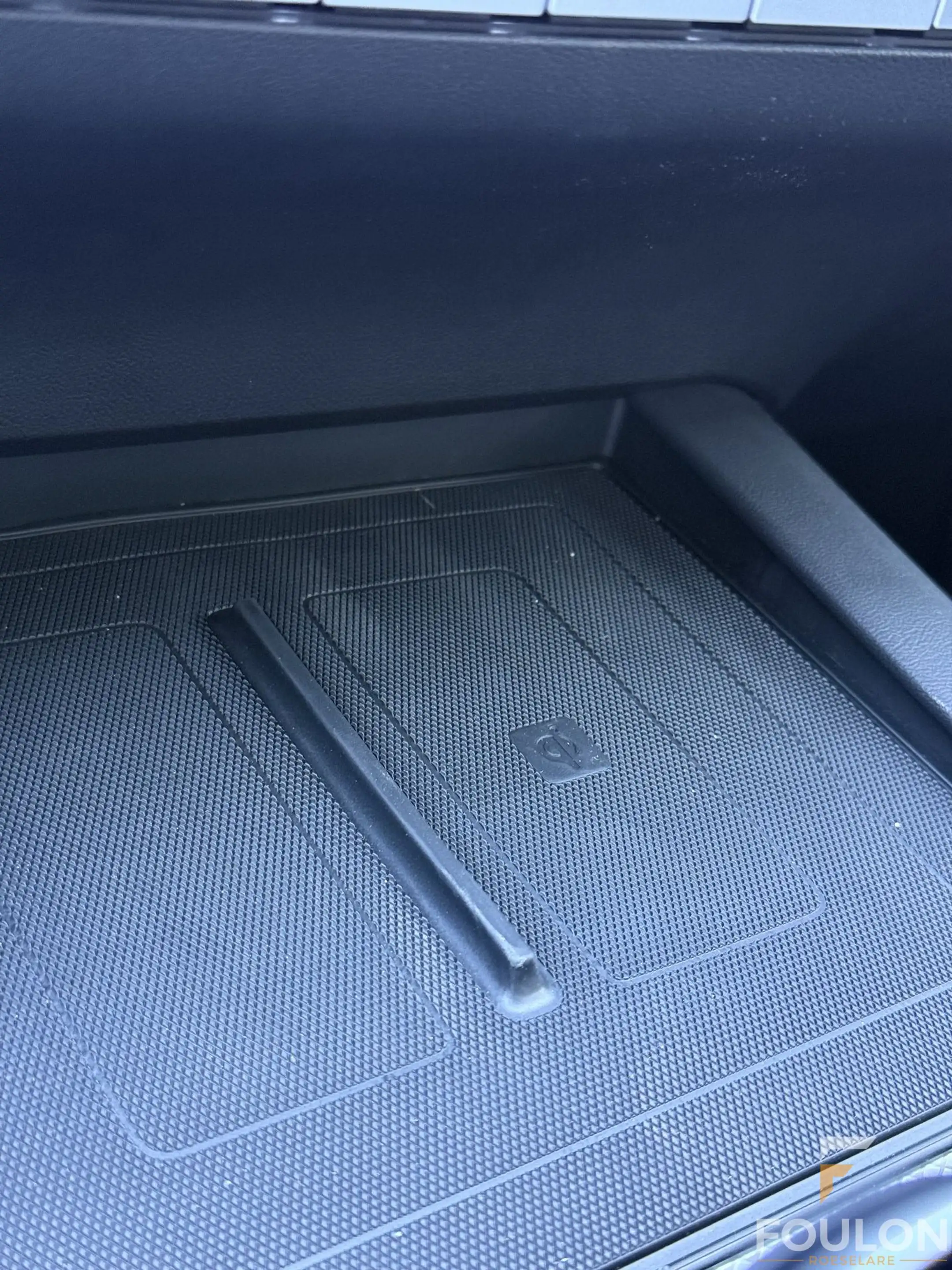 MG MGS9 1.5Turbo Benzine plug-in Premium | MEERDERE KLEUREN — photo 11