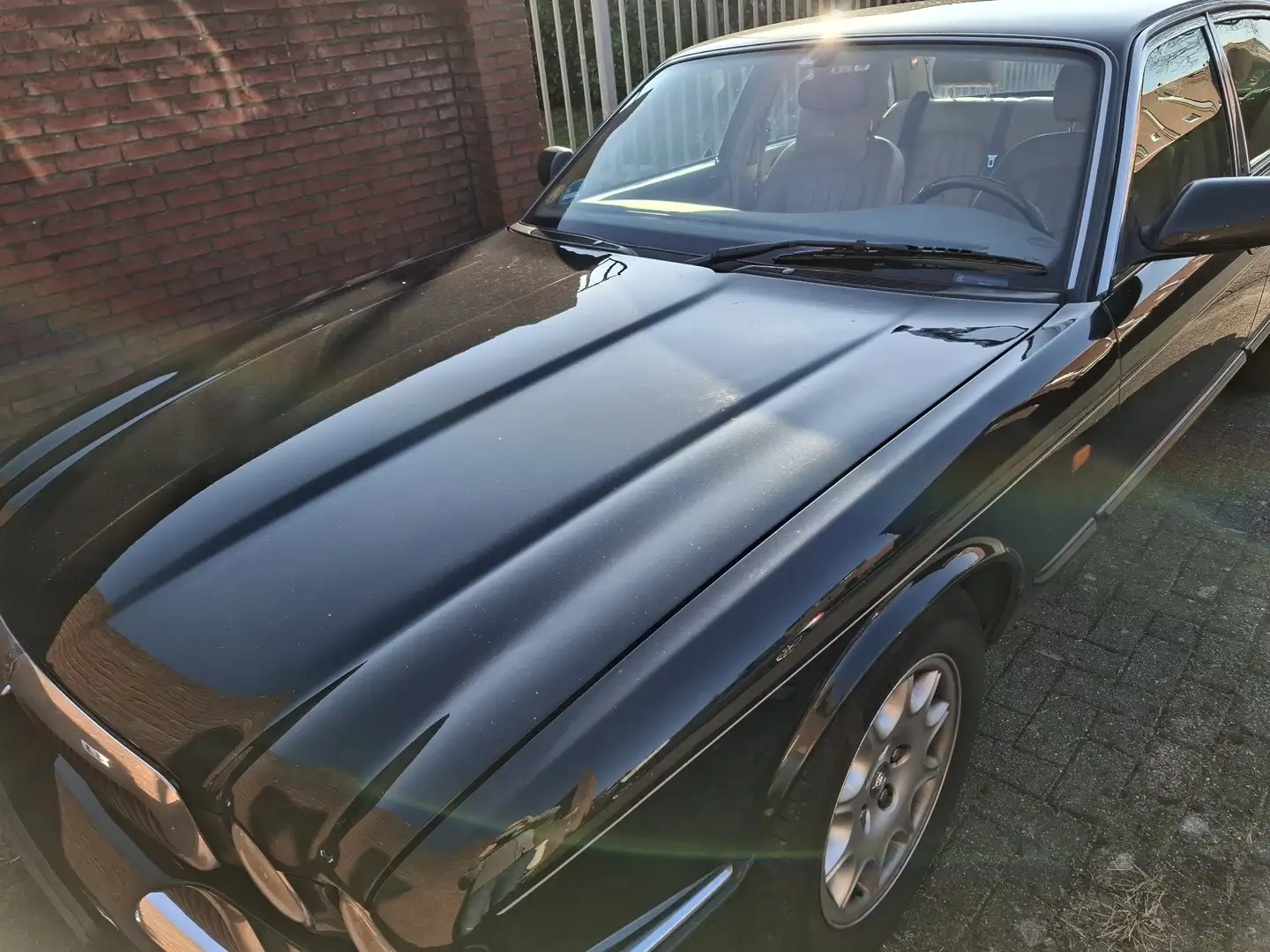 Jaguar Sovereign 4.0 V8 Zwart - 1