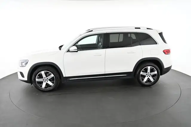 Mercedes-Benz GLB view 5