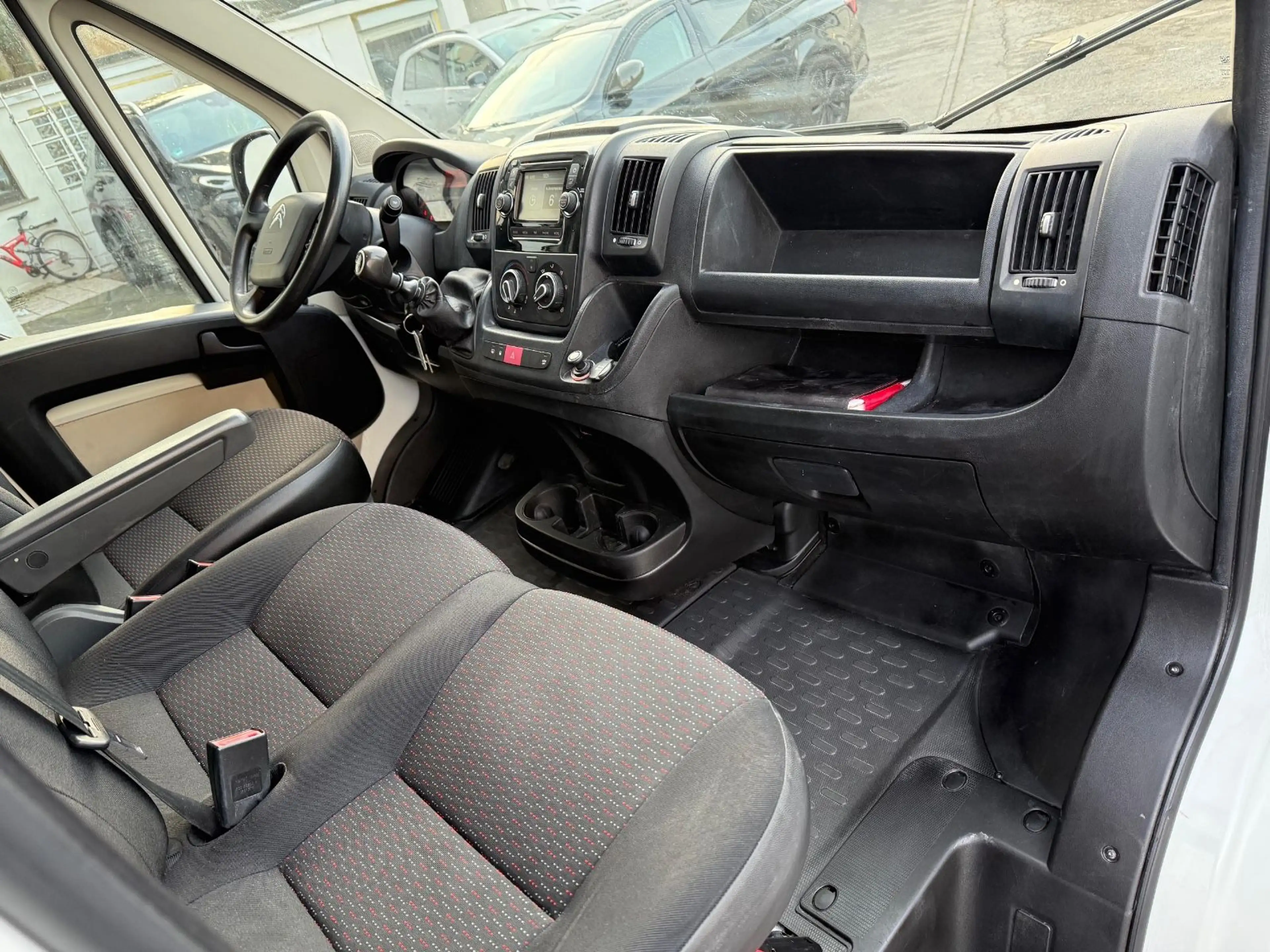 Citroen Jumper 30 L1H1 Business BlueHDi 110 Kamera*Klima — photo 18