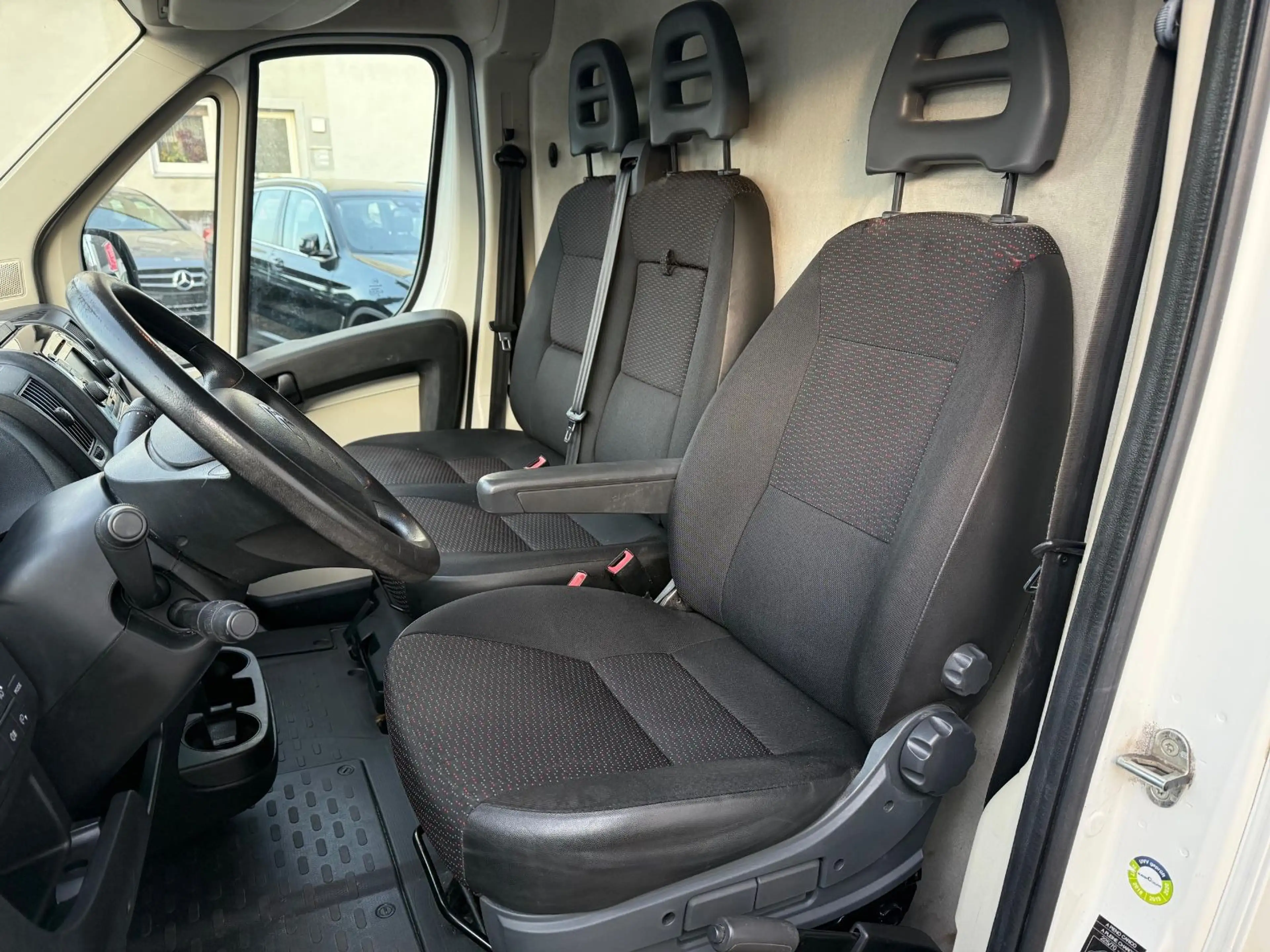 Citroen Jumper 30 L1H1 Business BlueHDi 110 Kamera*Klima — photo 11