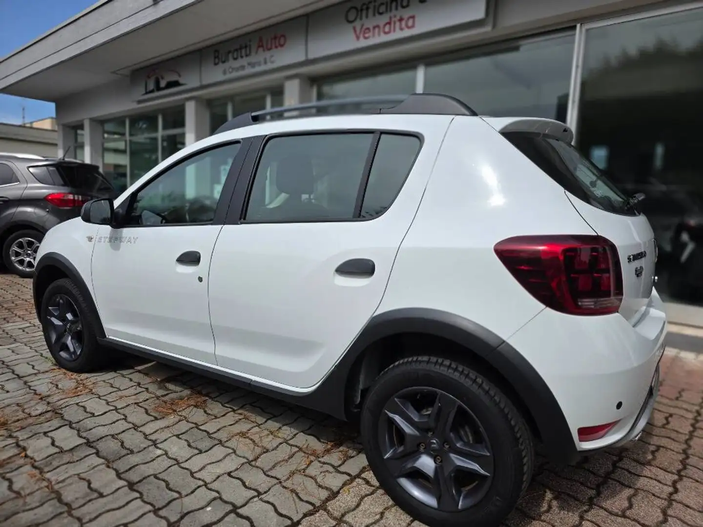 Dacia Sandero 1.5 dci Brave s&s 90cv Wit - 2