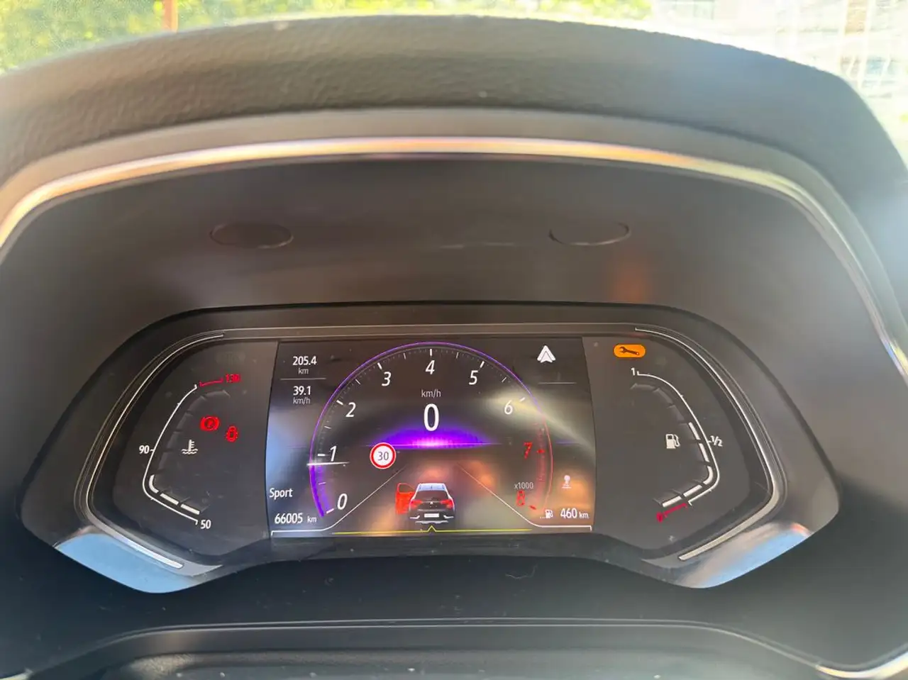 Renault Captur — photo 12