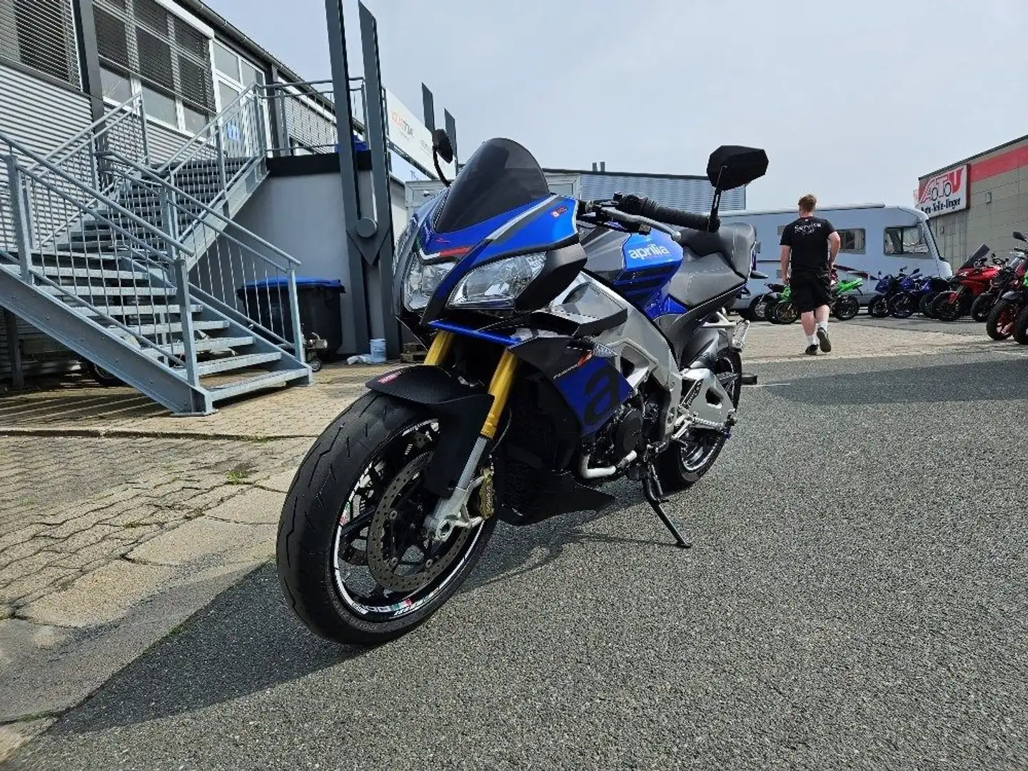 Aprilia Tuono V4 1100 RR SEHR GEPFLEGT - 1