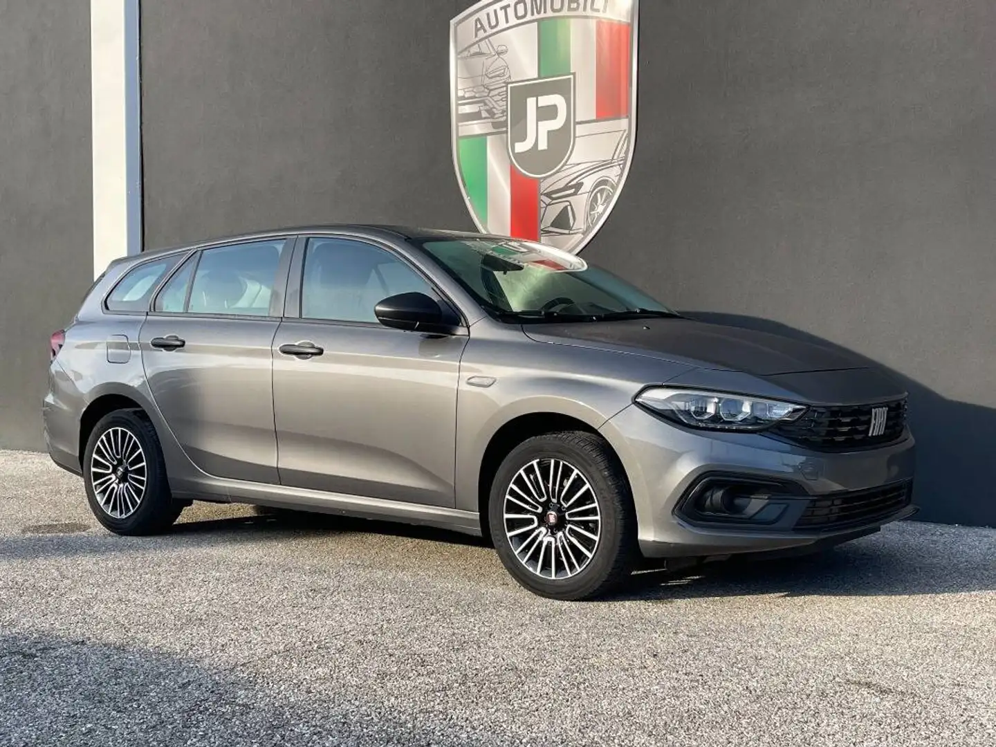 Fiat Tipo 1.0 100cv UCONNECT Car Play Cruise control Grau - 2