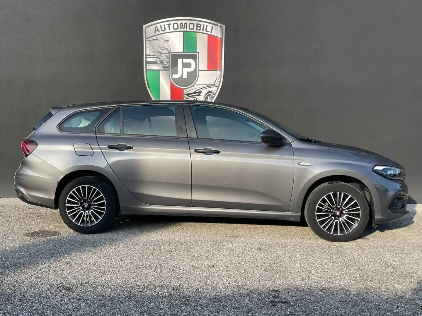 Fiat Tipo 1.0 100cv UCONNECT Car Play Cruise control Grau - 1