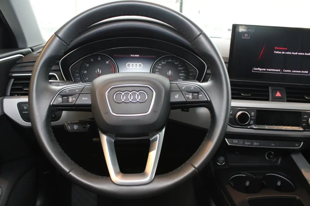 Audi A4 снимка Audi A4
