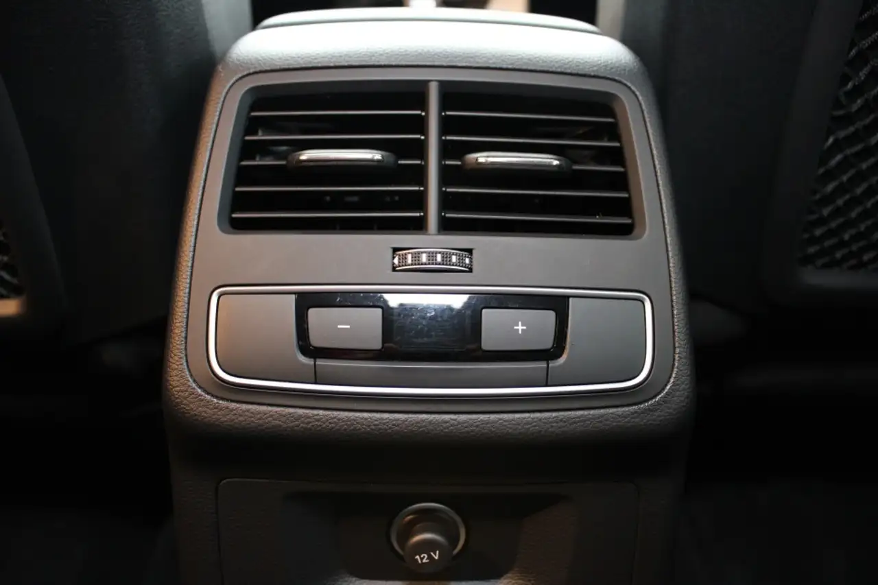 Audi A4 снимка Audi A4