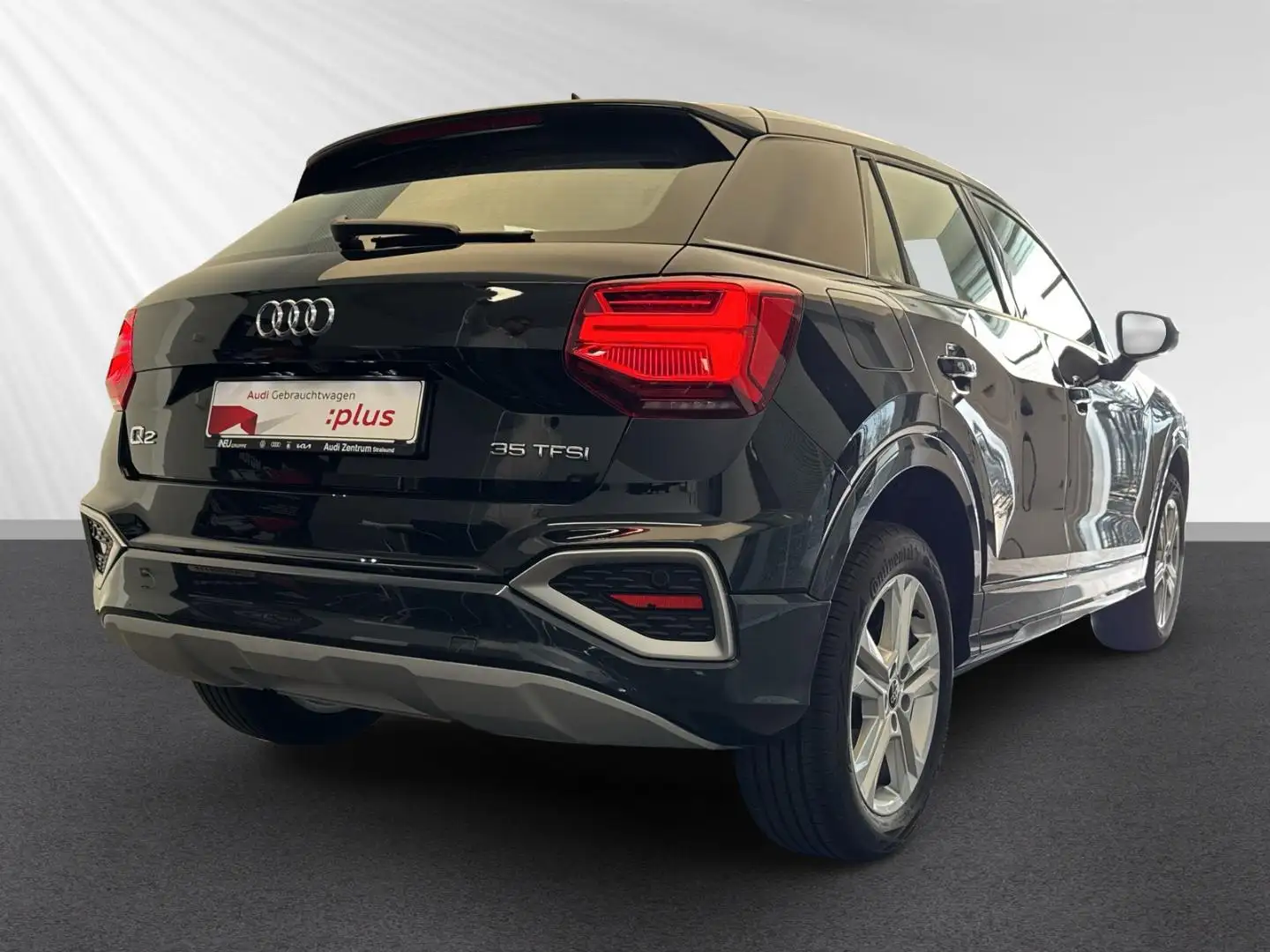 Audi Q2 Advanced 35 TFSI S tronic Schwarz - 2