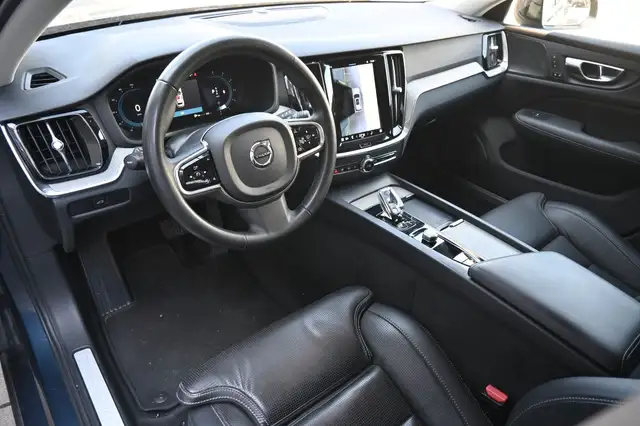 Volvo V60 view 12
