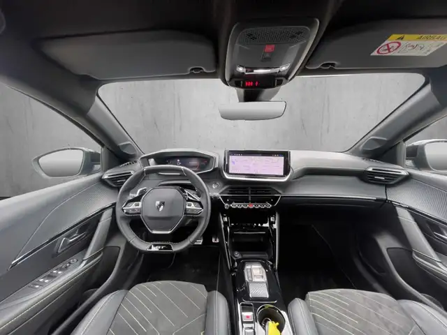 Peugeot 208 view 12
