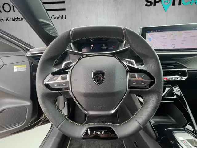 Peugeot 208 view 10