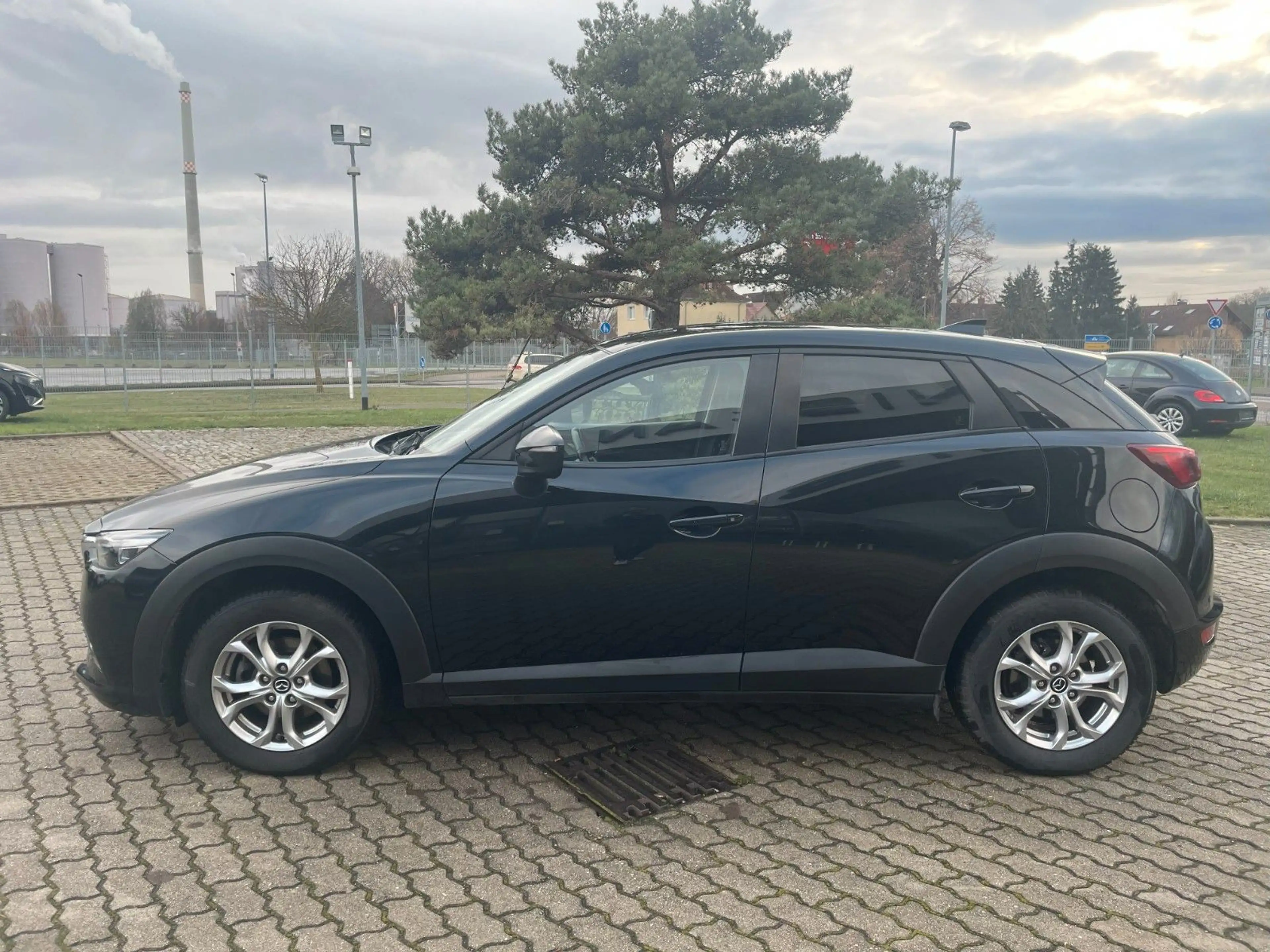 Mazda CX-3 Exclusive-Line — photo 3