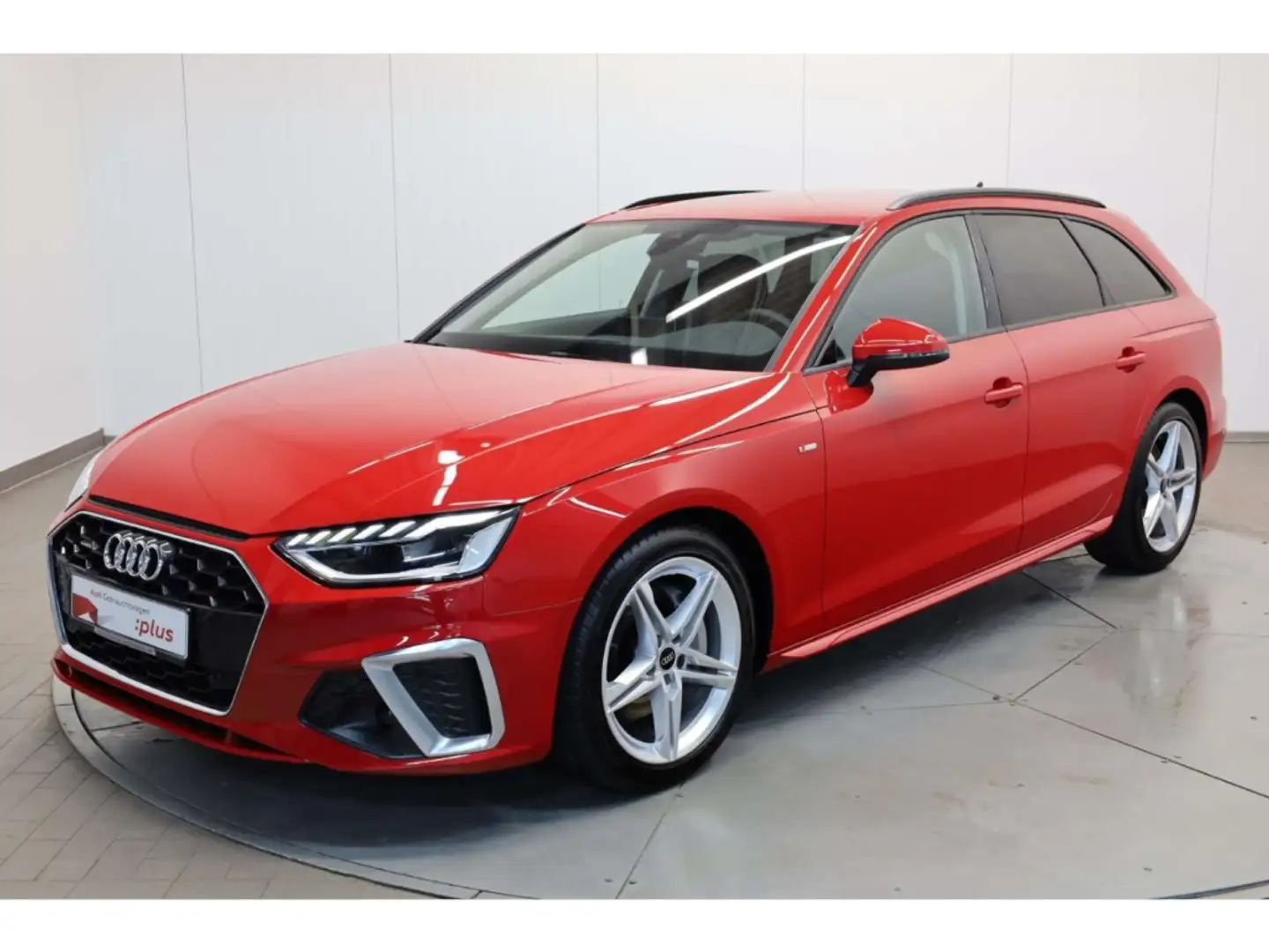 Audi A4 Avant 40 TDI quattro S line Rot - 2