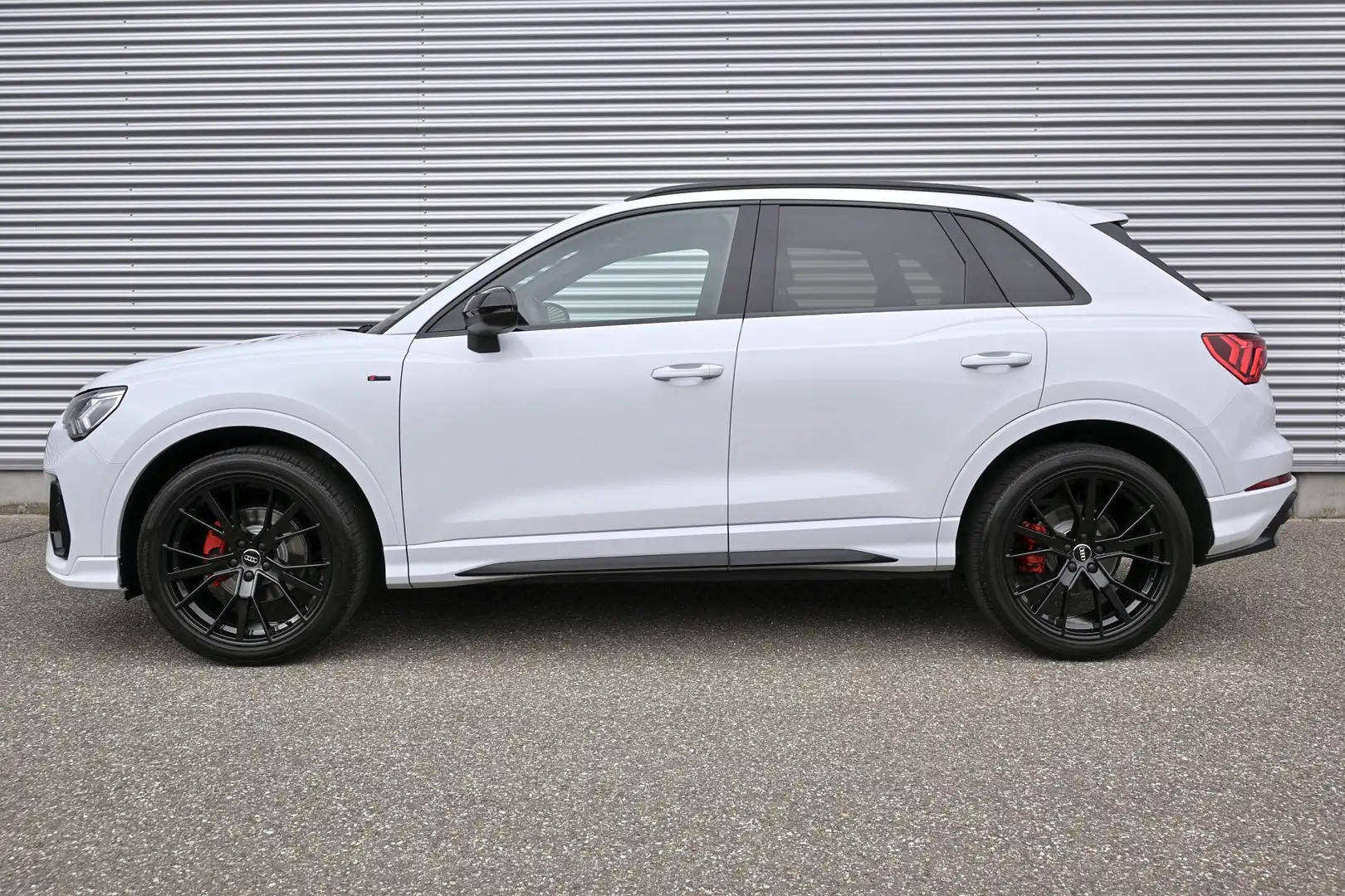 Audi Q3 35 TFSI S-Line Trekhaak | Apple-carplay | Virtual Wit - 2