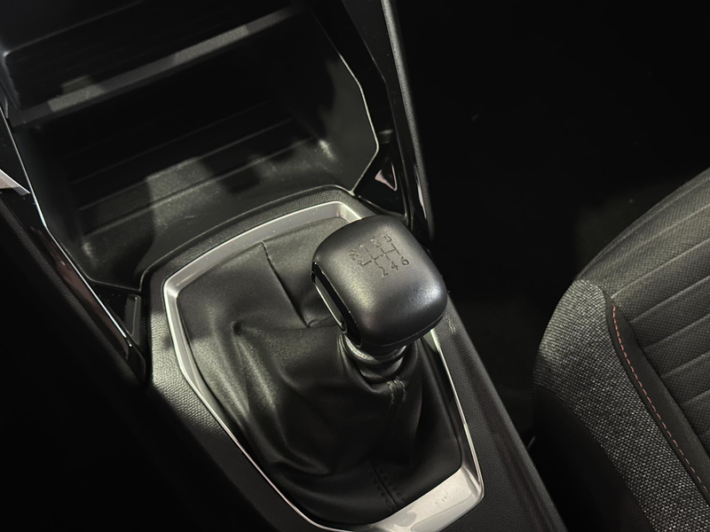 Peugeot 2008 1.2 PureTech Active | Cruise Control | Parkeerhulp — photo 12